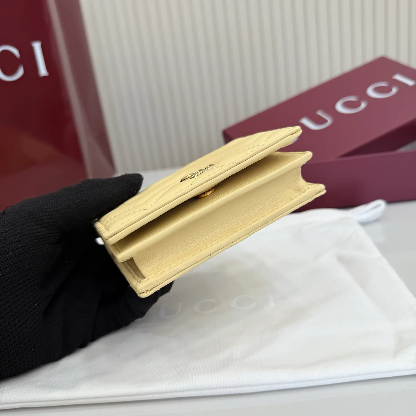 Клатчи Женские Gucci 17948237