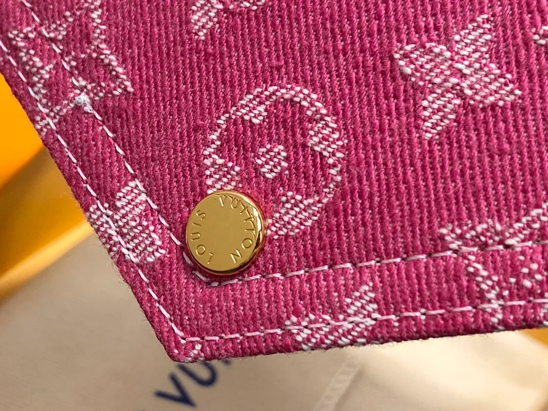 Клатчи Женские Louis Vuitton 11778091