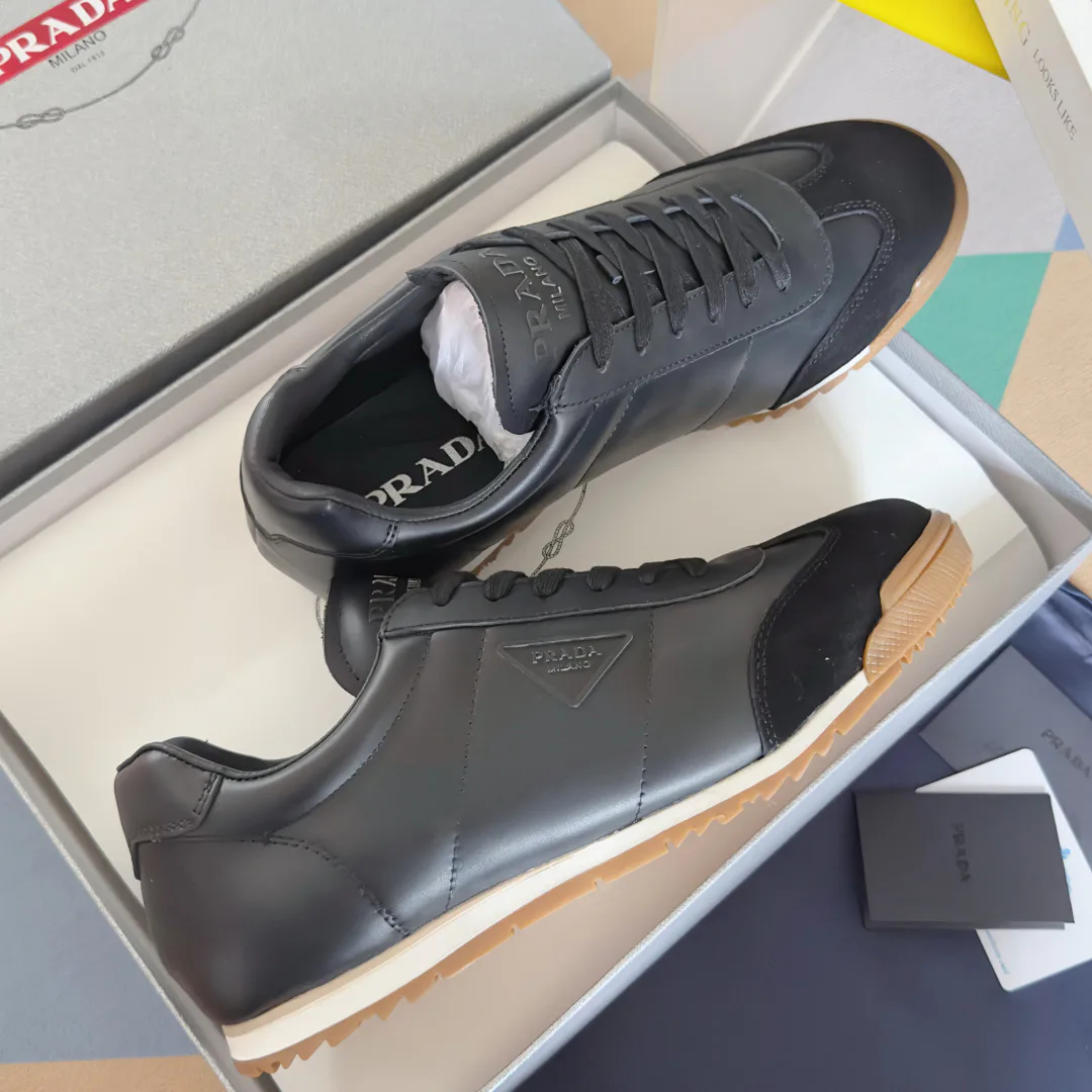 Кроссовки Женские Prada 350805