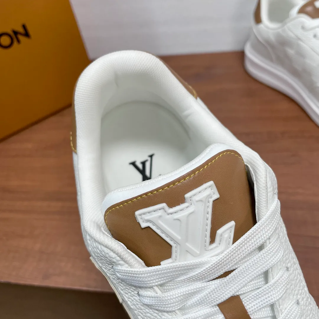 Кроссовки Мужские Louis Vuitton 2556263