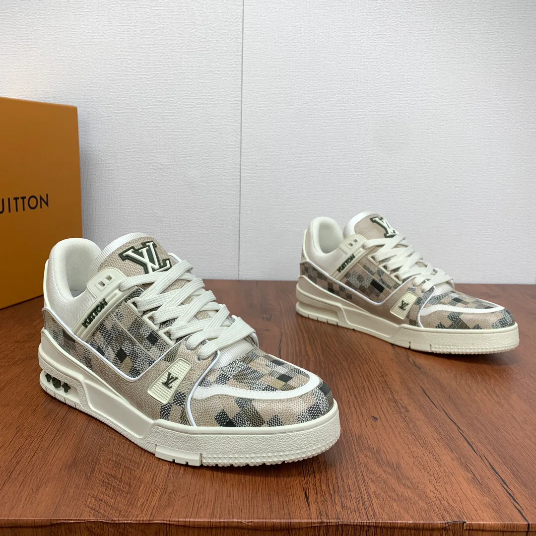 Кроссовки Мужские Louis Vuitton 5892132