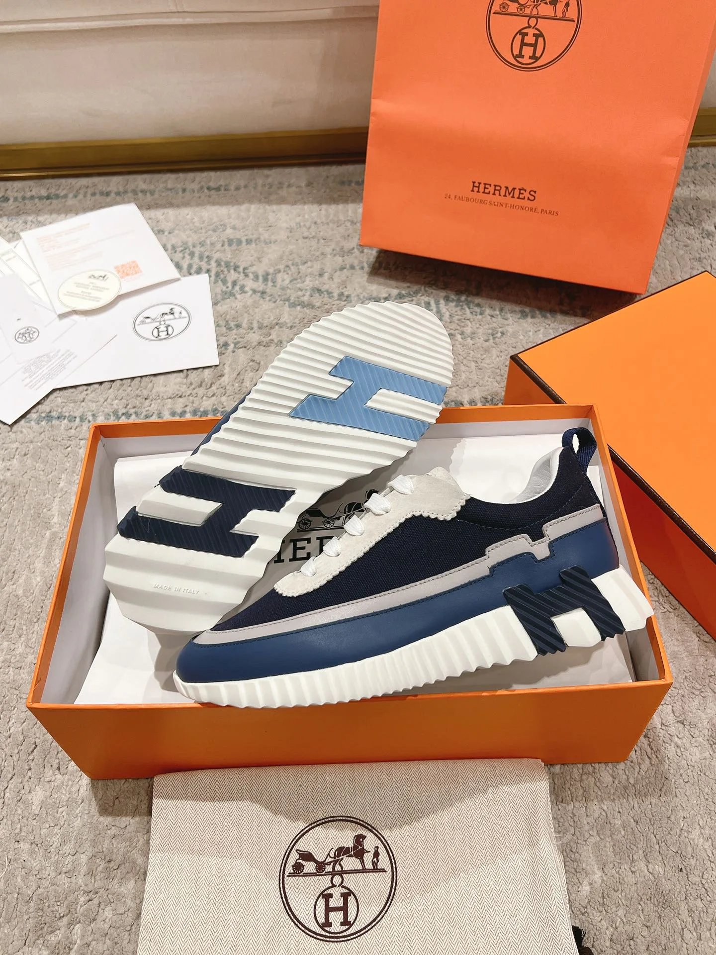 Кроссовки Женские Hermes 11738635
