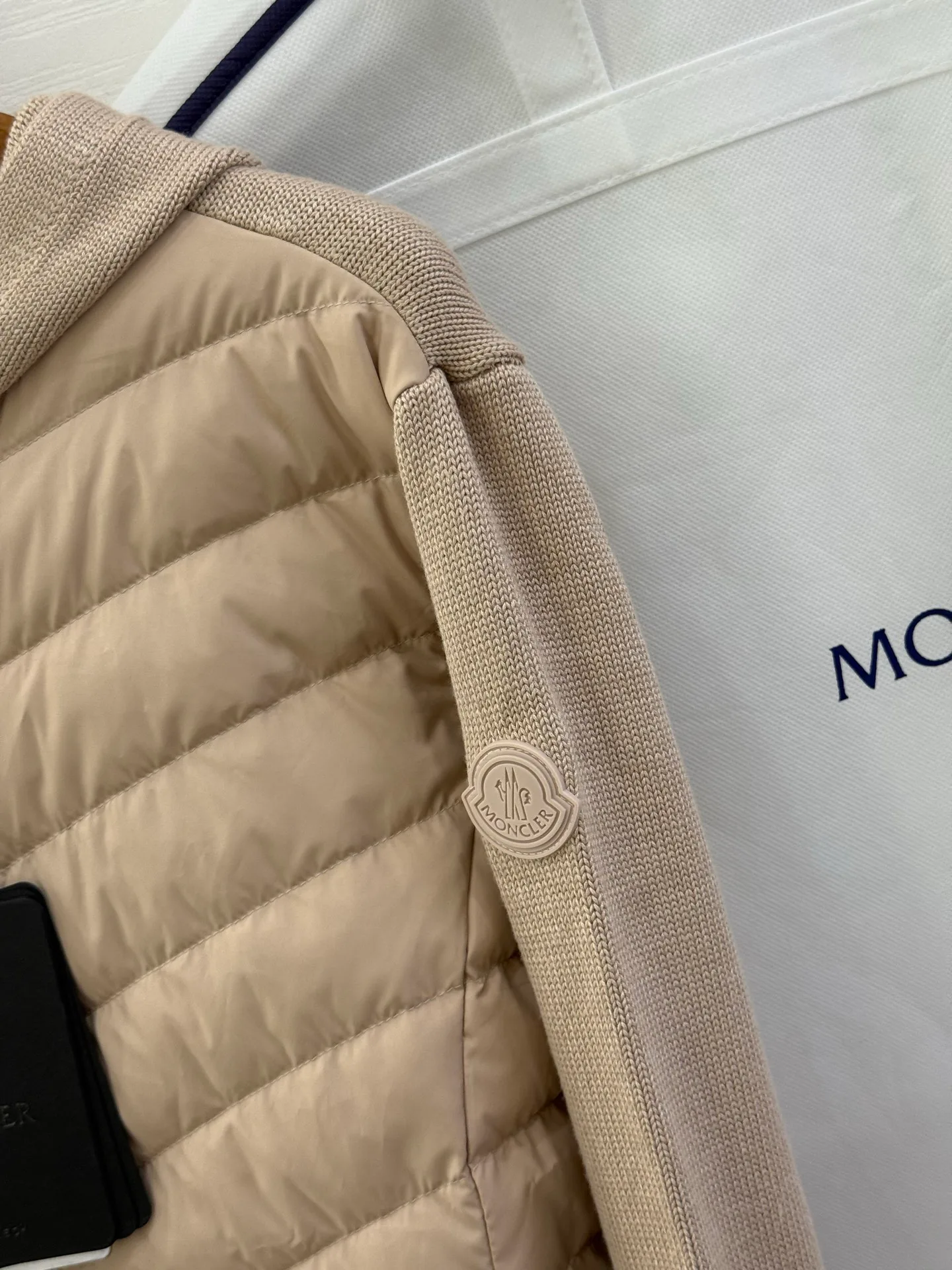 Куртки И Пуховики Женские Moncler 228251