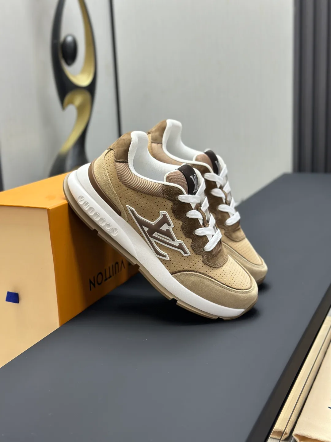 Кроссовки Мужские Louis Vuitton 11161985