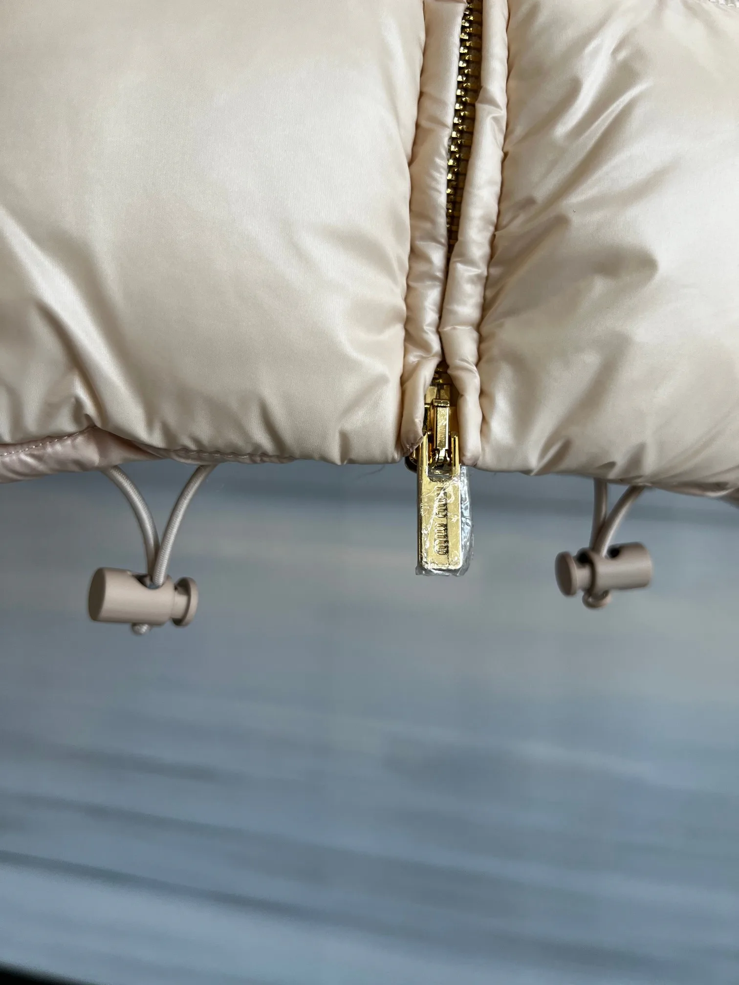 Куртки И Пуховики Женские Miu Miu 3612963