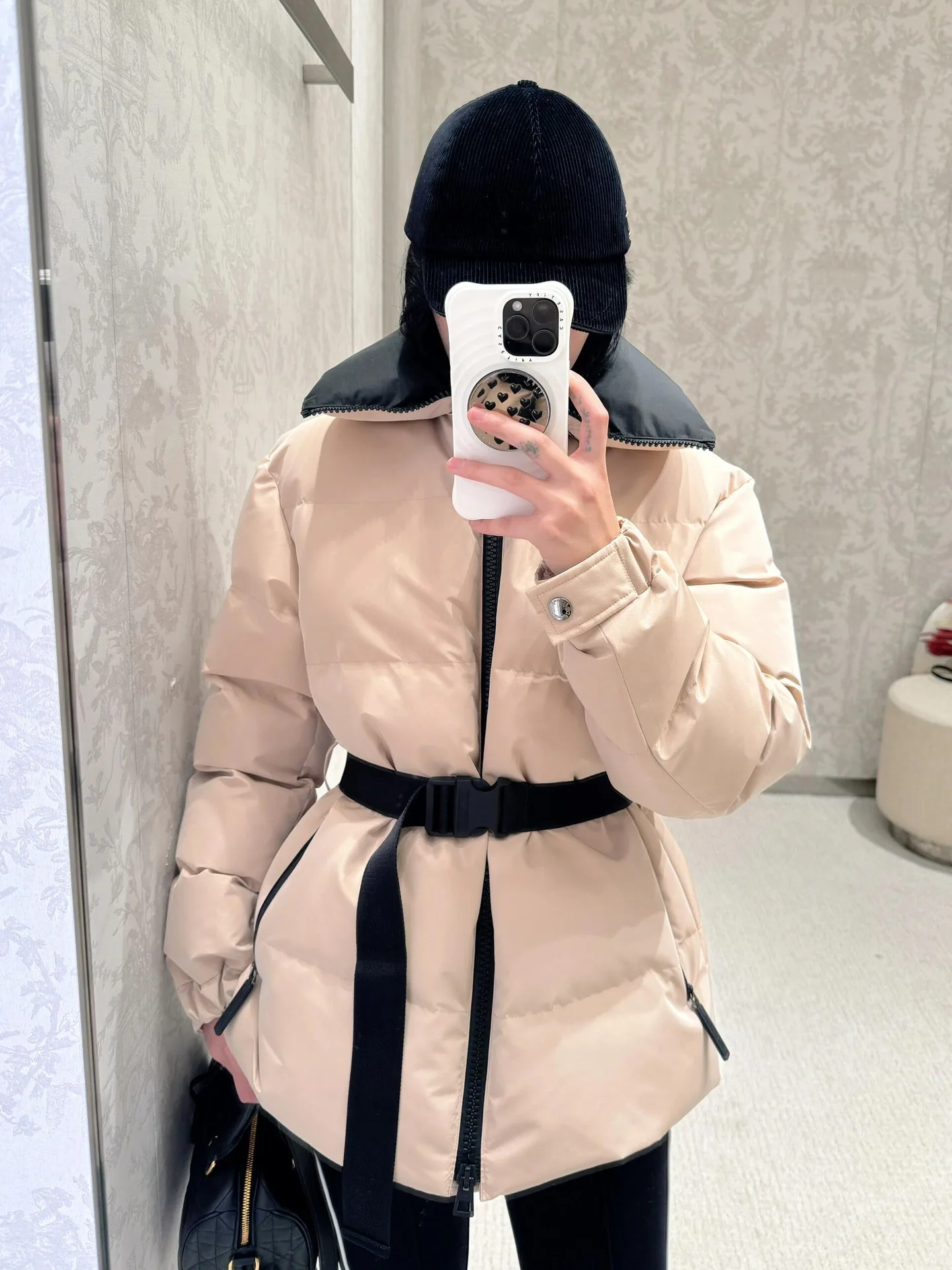 Куртки И Пуховики Женские Christian Dior 1006066
