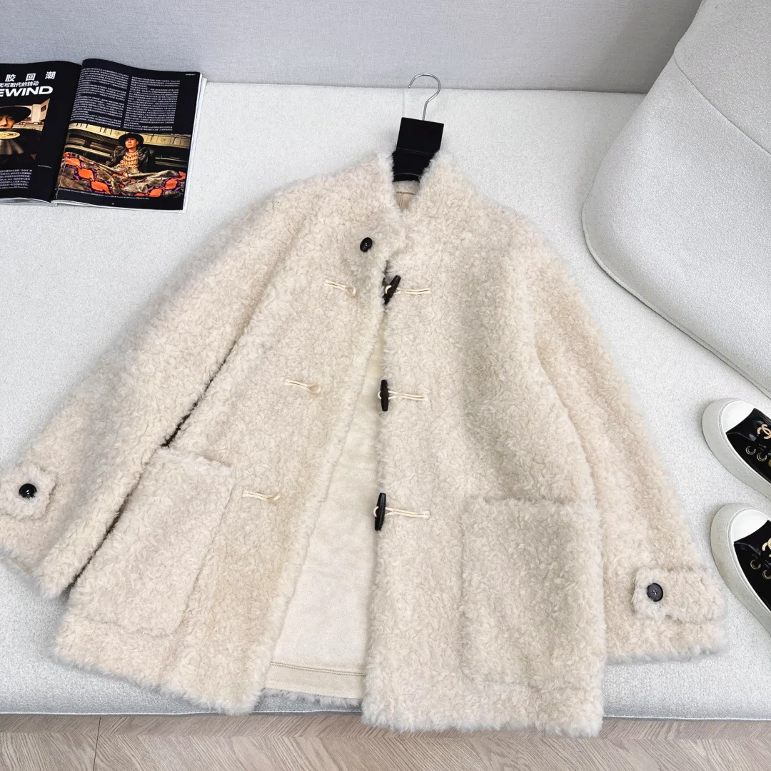 Куртки Женские Loro Piana 302594