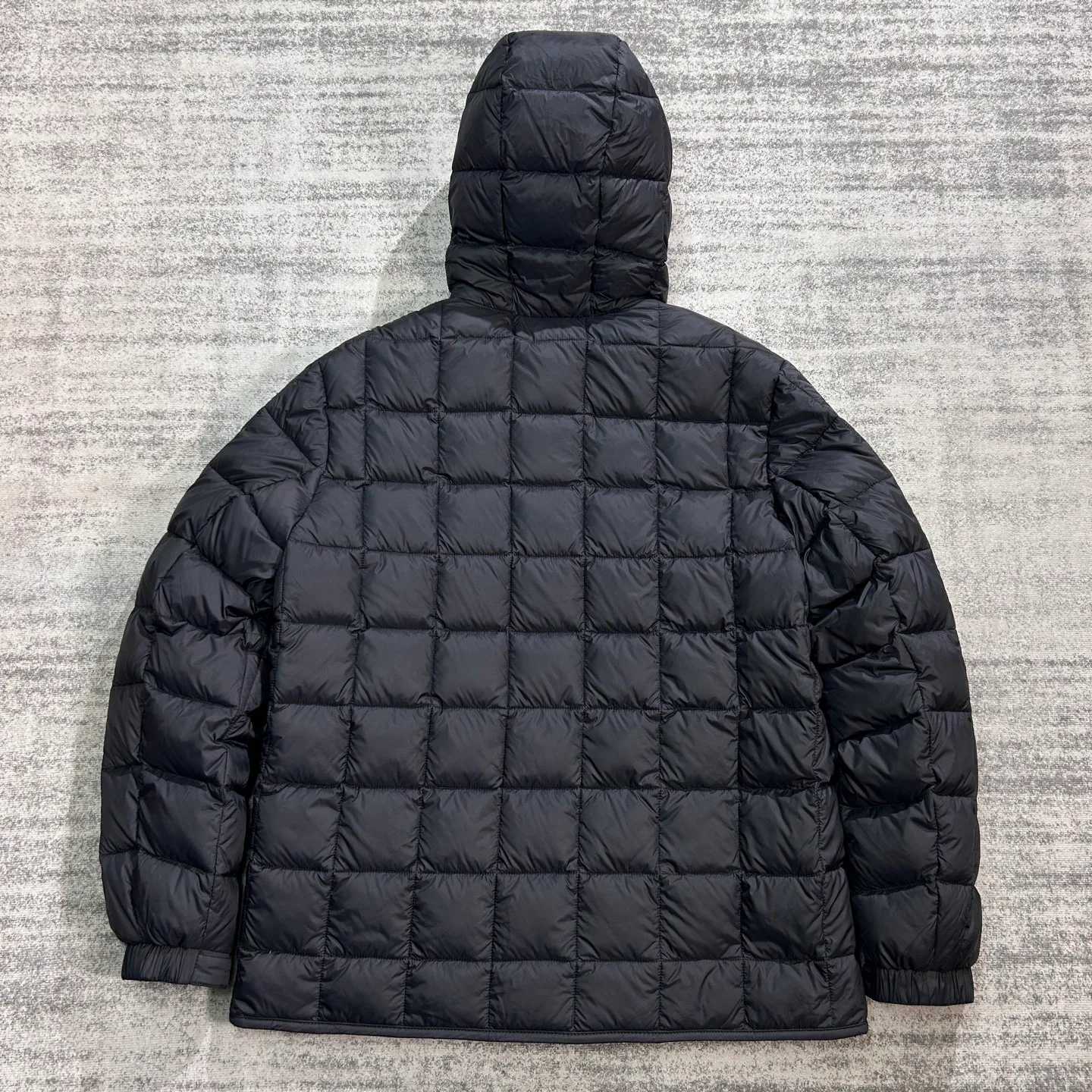 Куртки И Пуховики Женские Moncler 18840101