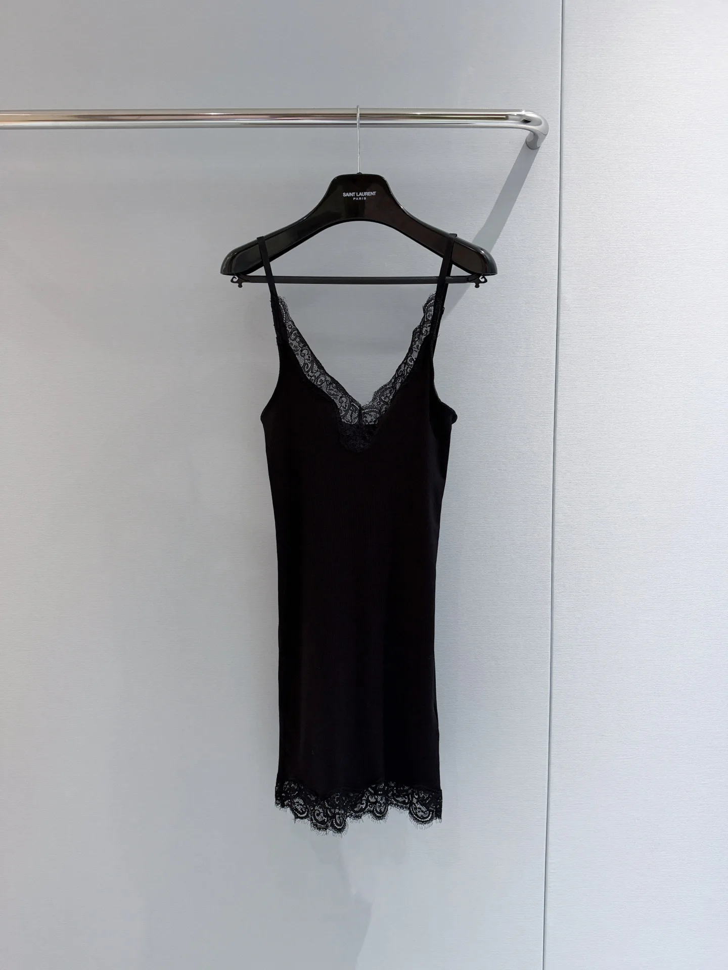 Платья Женские Saint Laurent 19503585