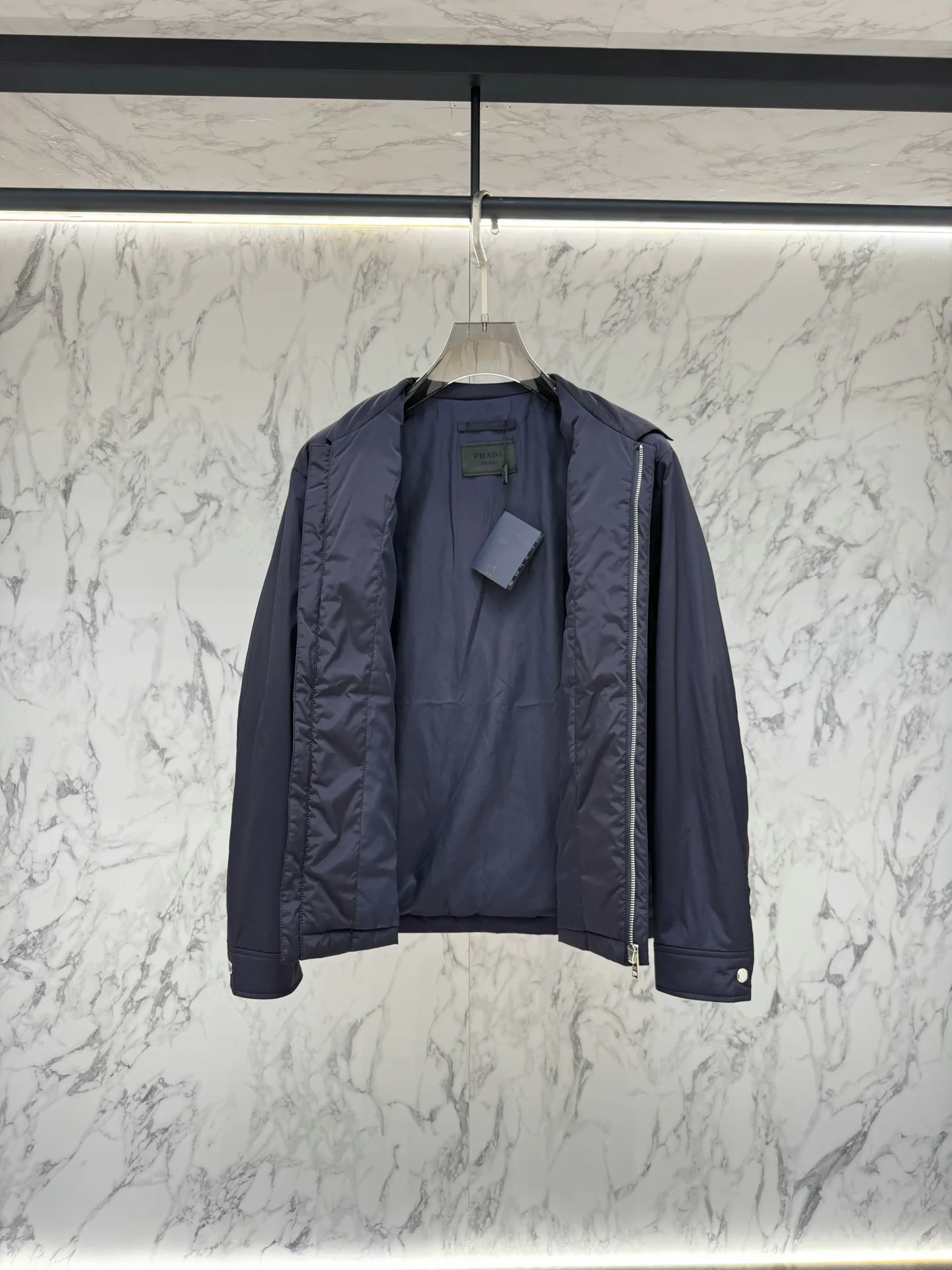 Куртки И Пуховики Женские Prada 18178420