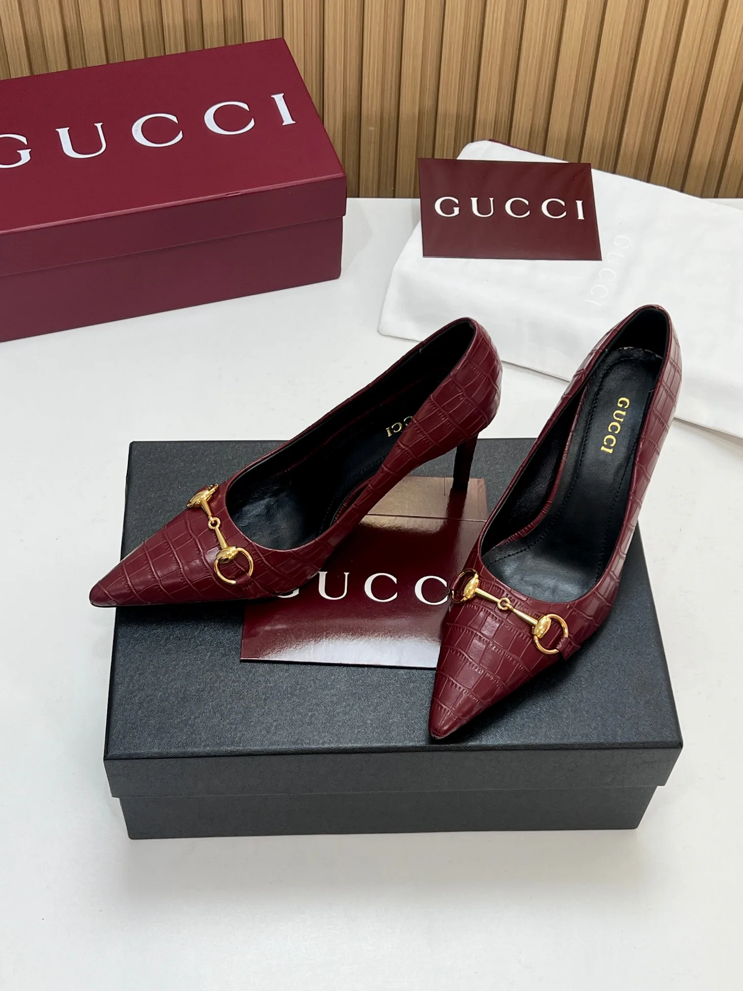Туфли Женские Gucci 19533718