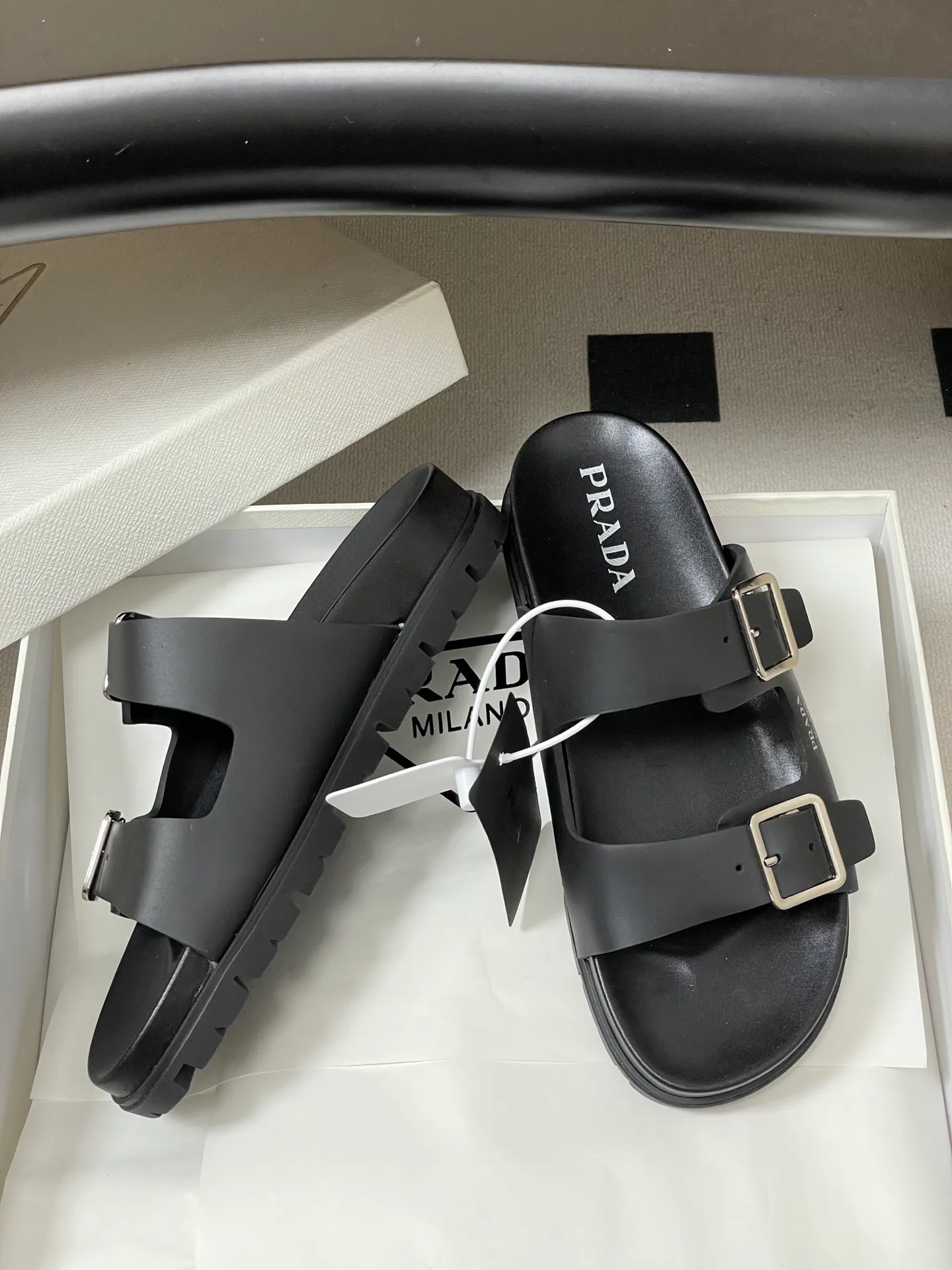 Сандалии Женские Prada 12810959