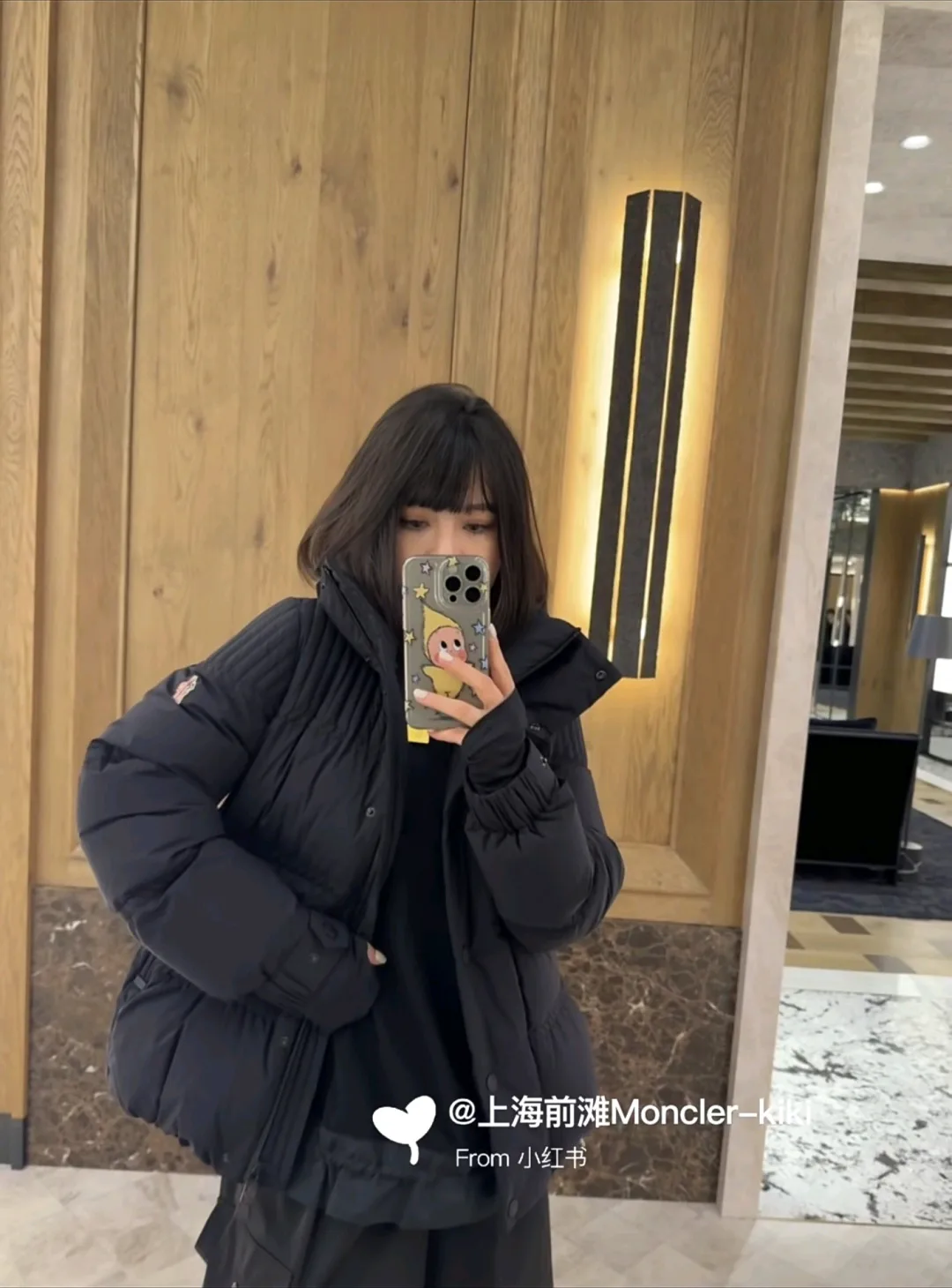 Куртки И Пуховики Женские Moncler 18159537