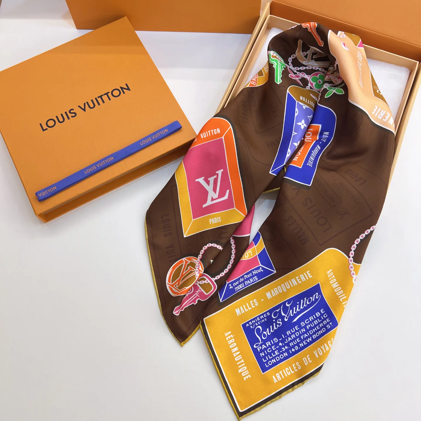 Платки Louis Vuitton 16885842