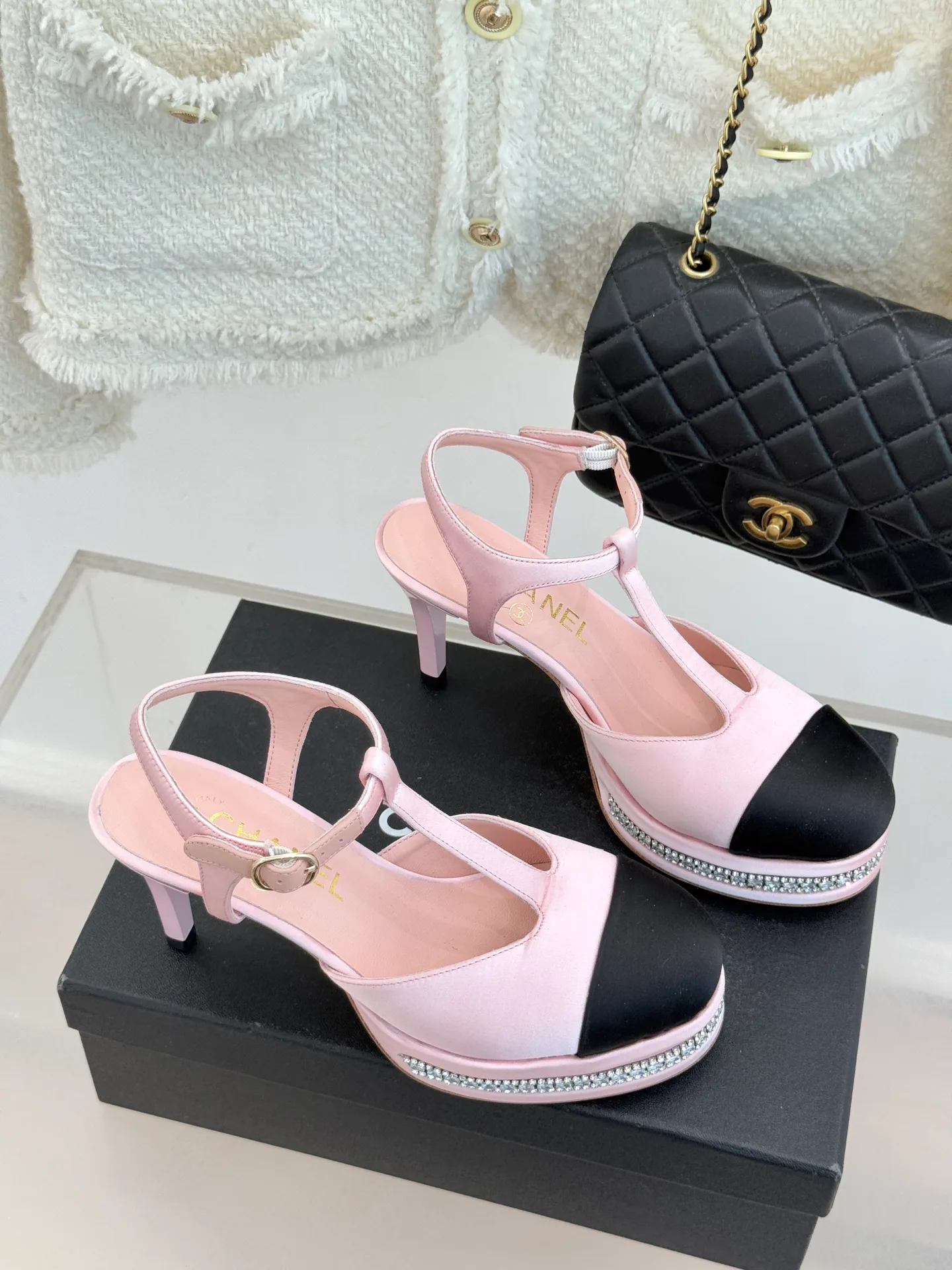 Босоножки Женские Chanel 11459259