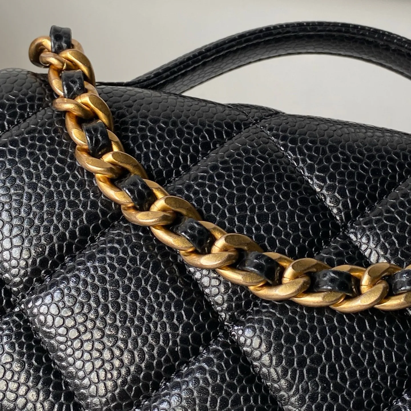 Классические Сумки Женские Chanel 18000303