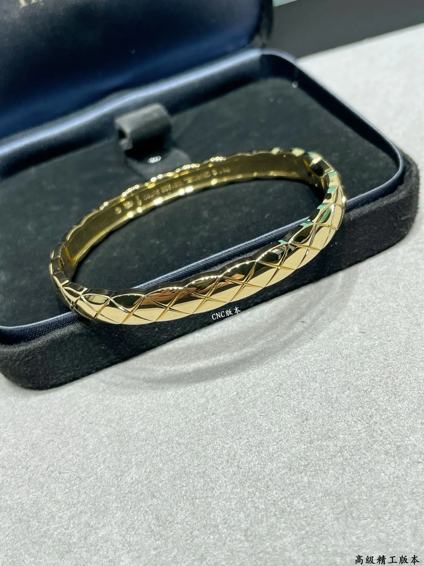 Бижутерия Chanel 17799011