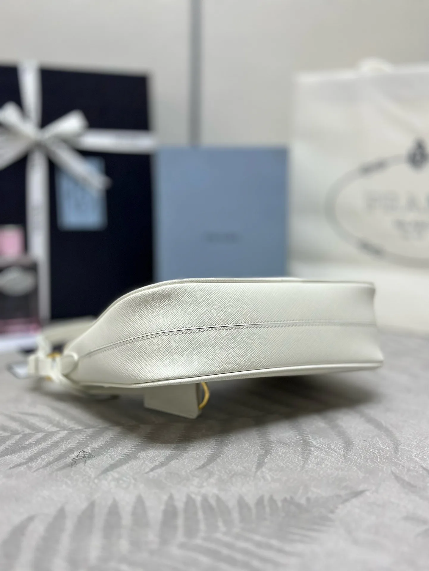 Классические Сумки Женские Prada 30114