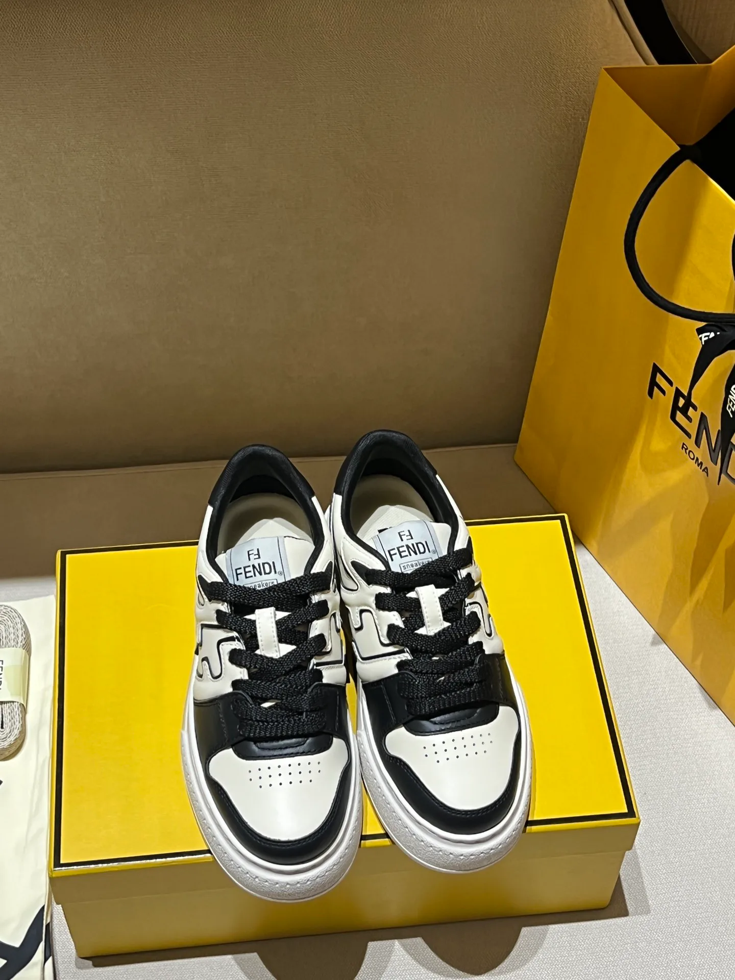 Кеды Женские Fendi 197195