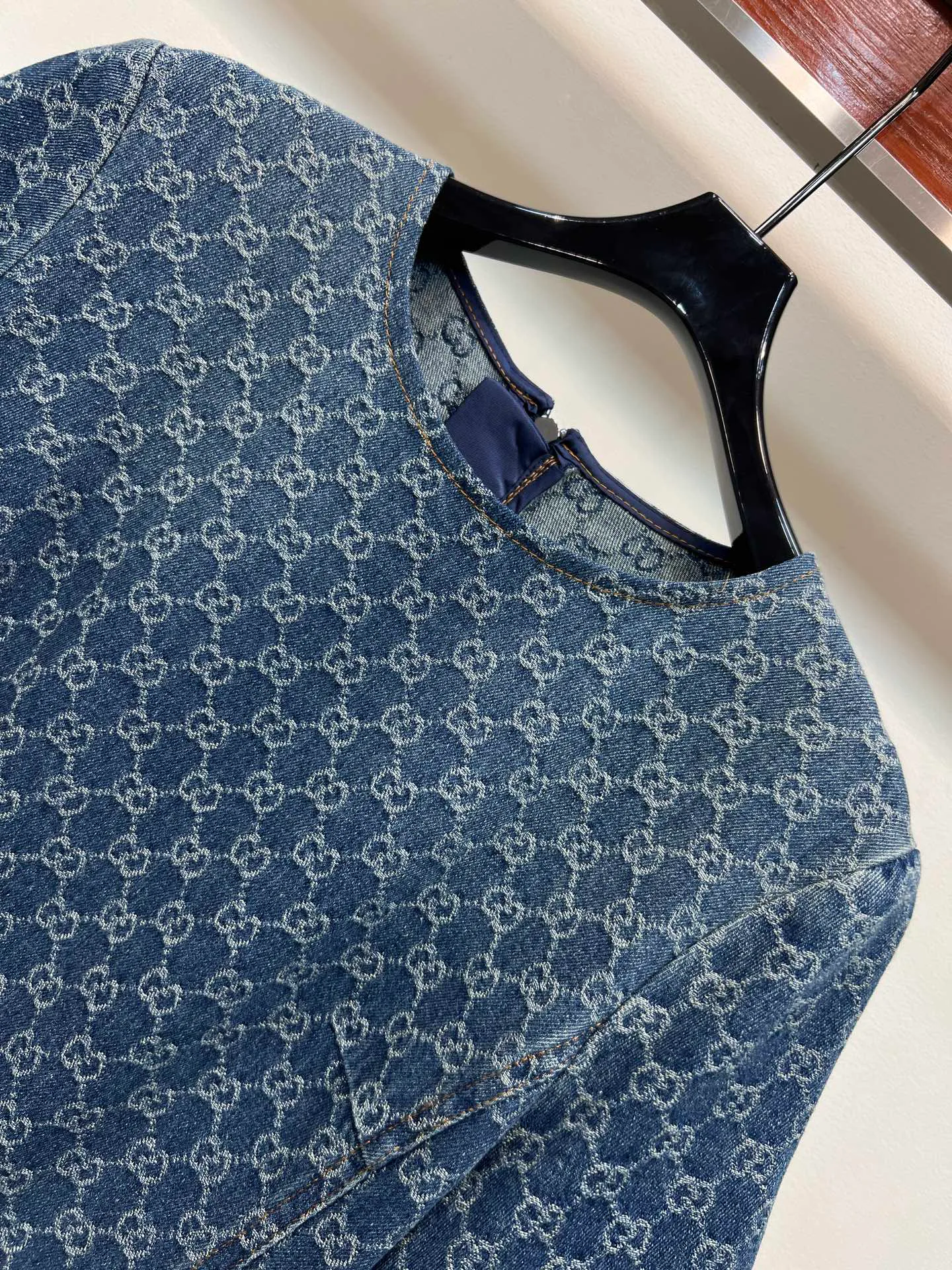 Платья Женские Gucci 11490035