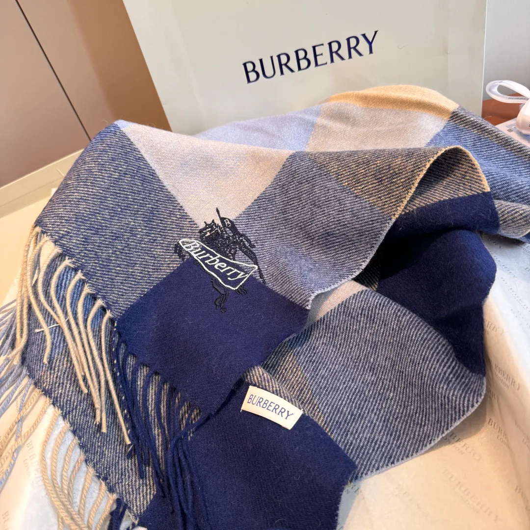 Шарфы Burberry 310338