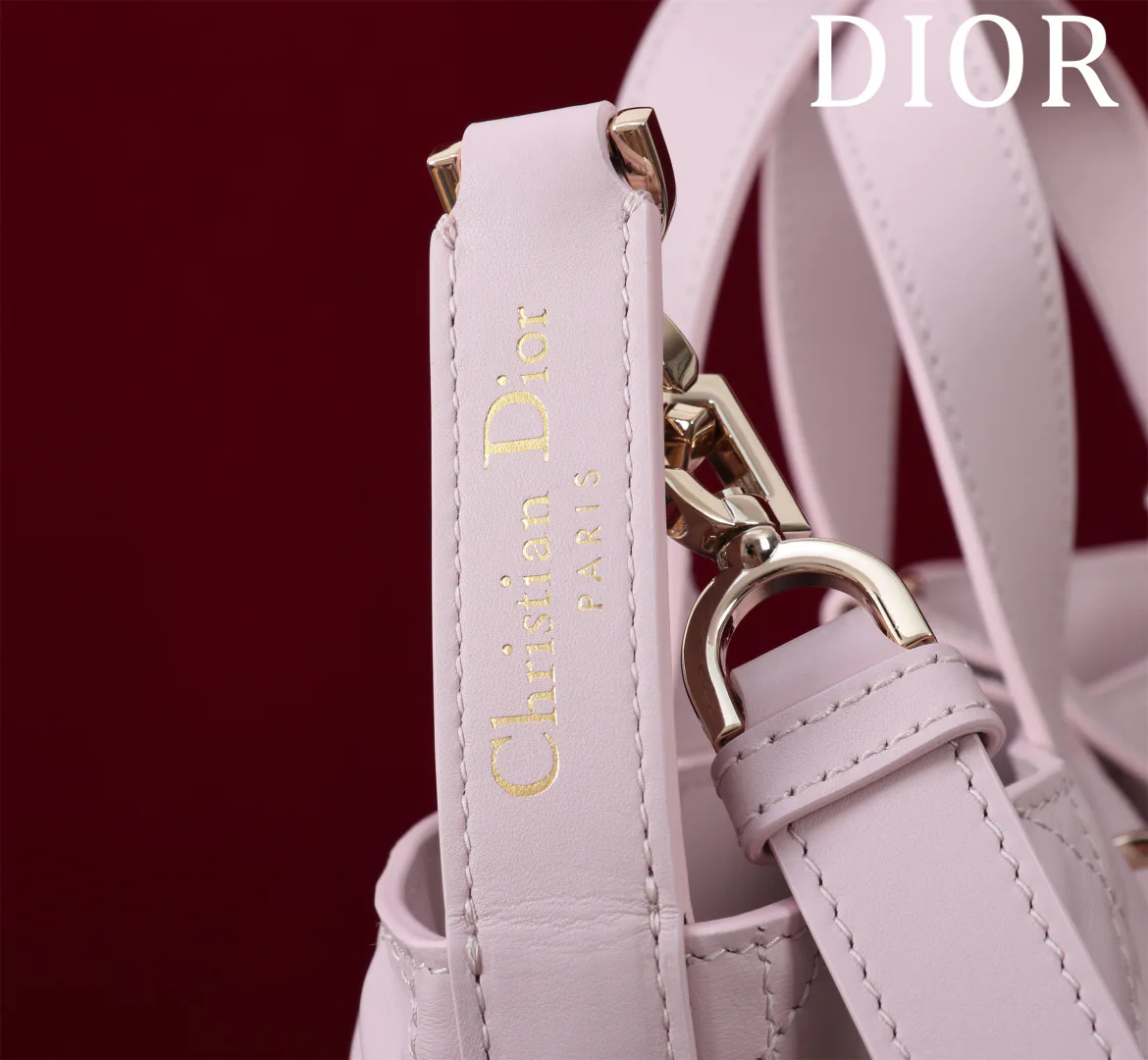 Классические Сумки Женские Christian Dior 11775946