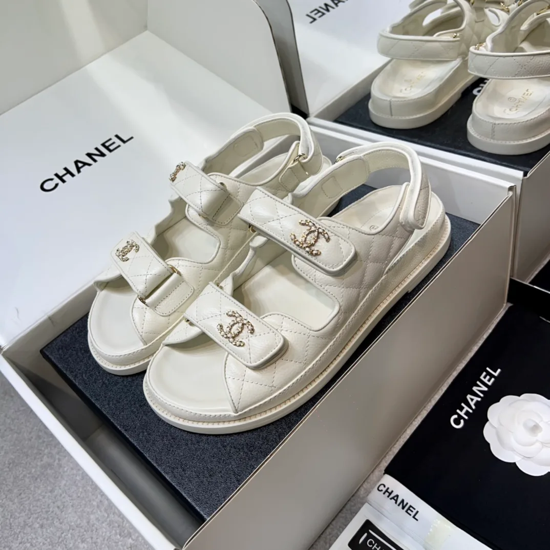 Сандалии Женские Chanel 11233736