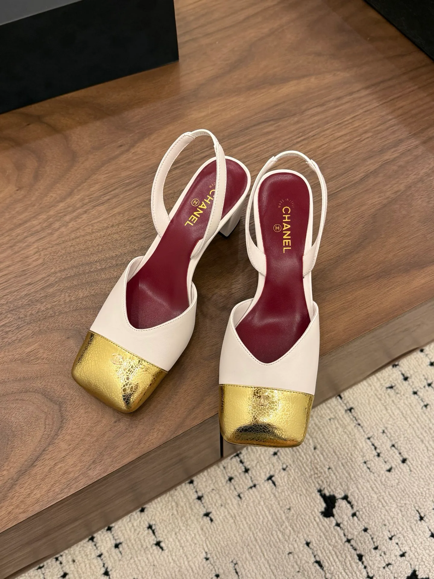 Туфли Женские Chanel 13256834