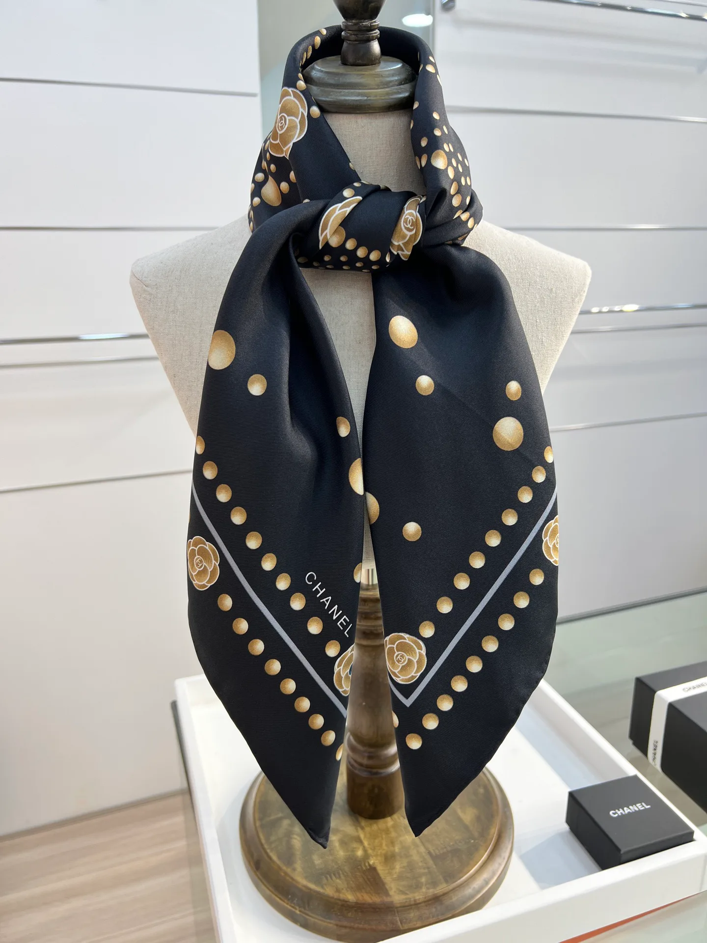 Шарфы Chanel 351444