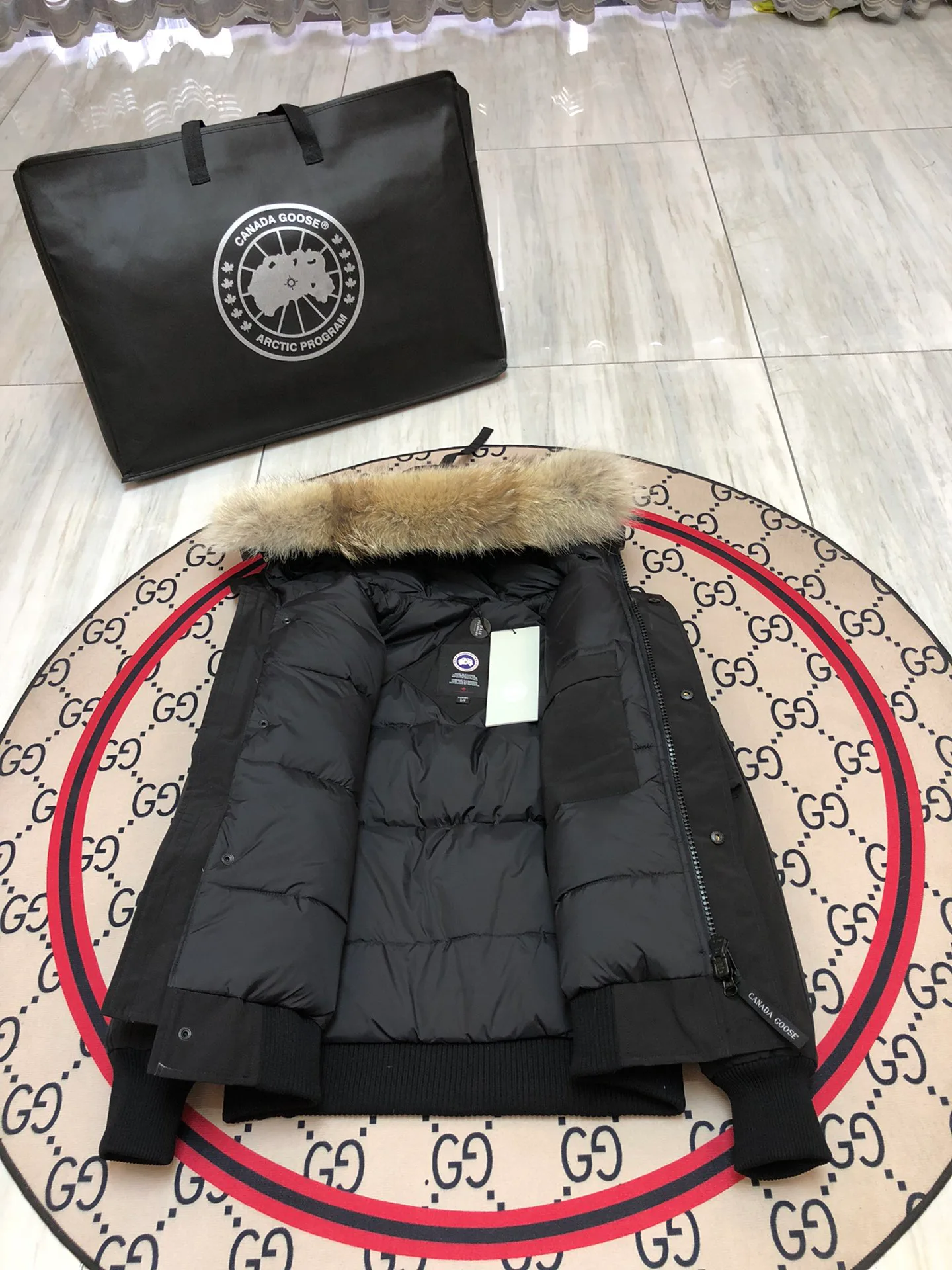Куртки И Пуховики Женские Canada Goose 3153887