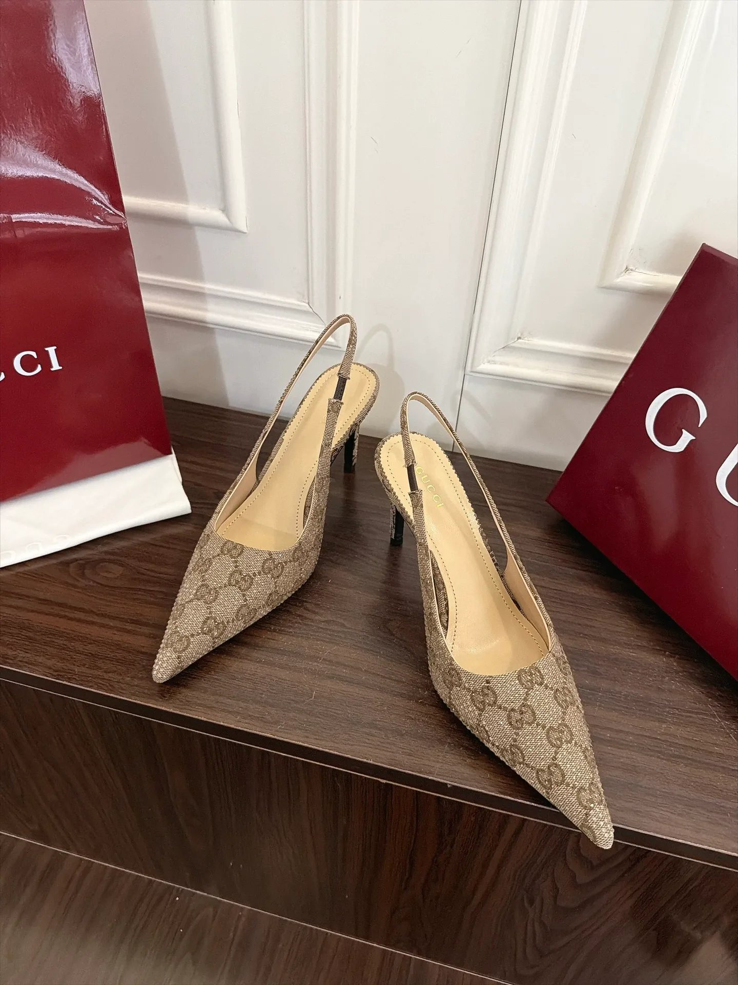 Туфли Женские Gucci 19314665
