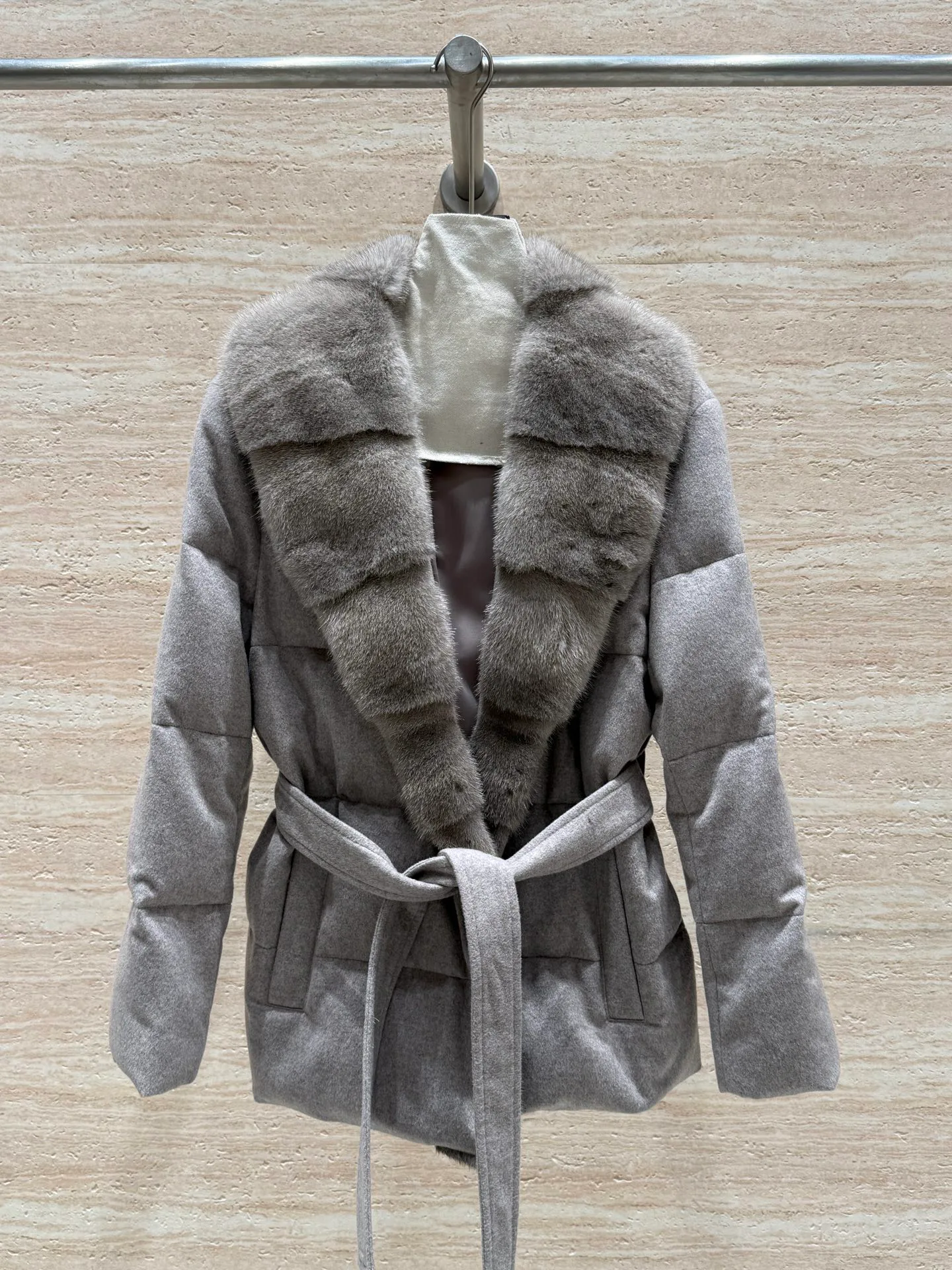 Куртки И Пуховики Женские Loro Piana 1061351