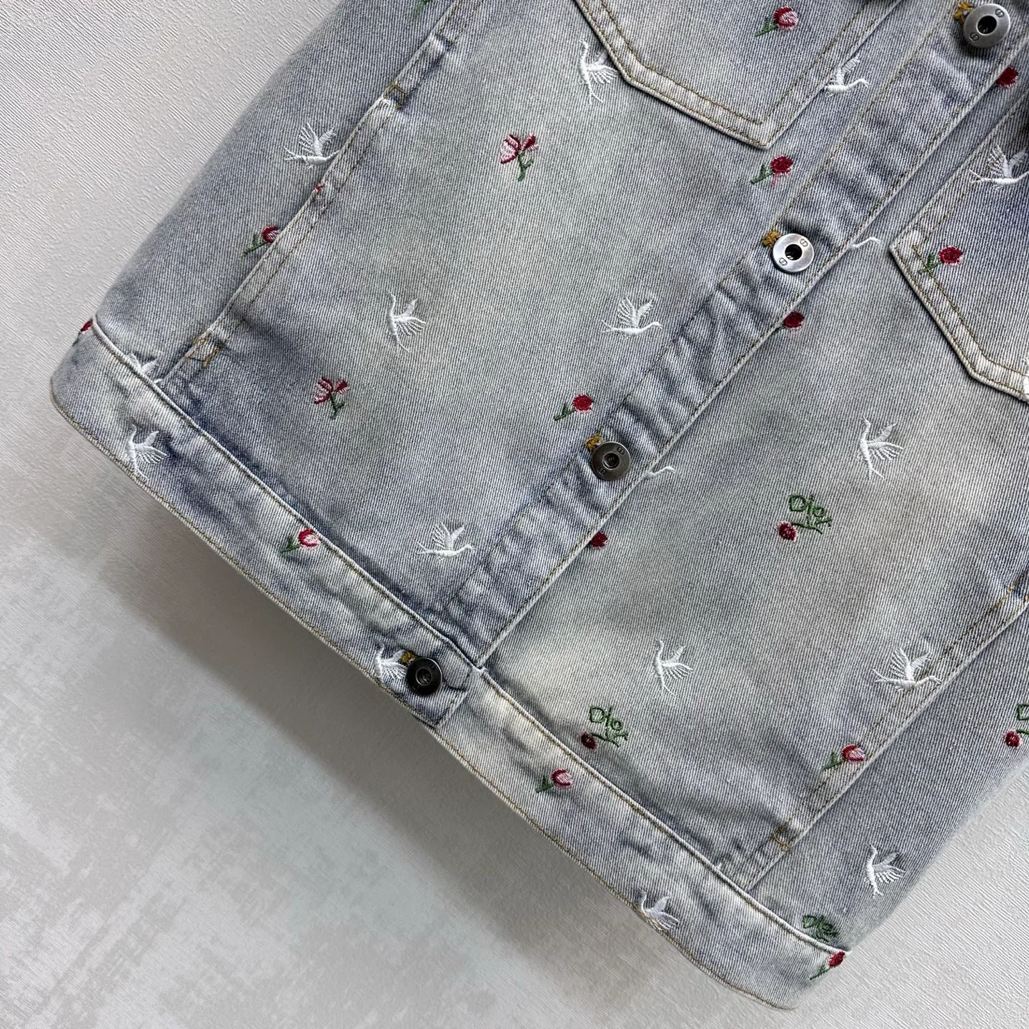 Жилеты Женские Christian Dior 11620912