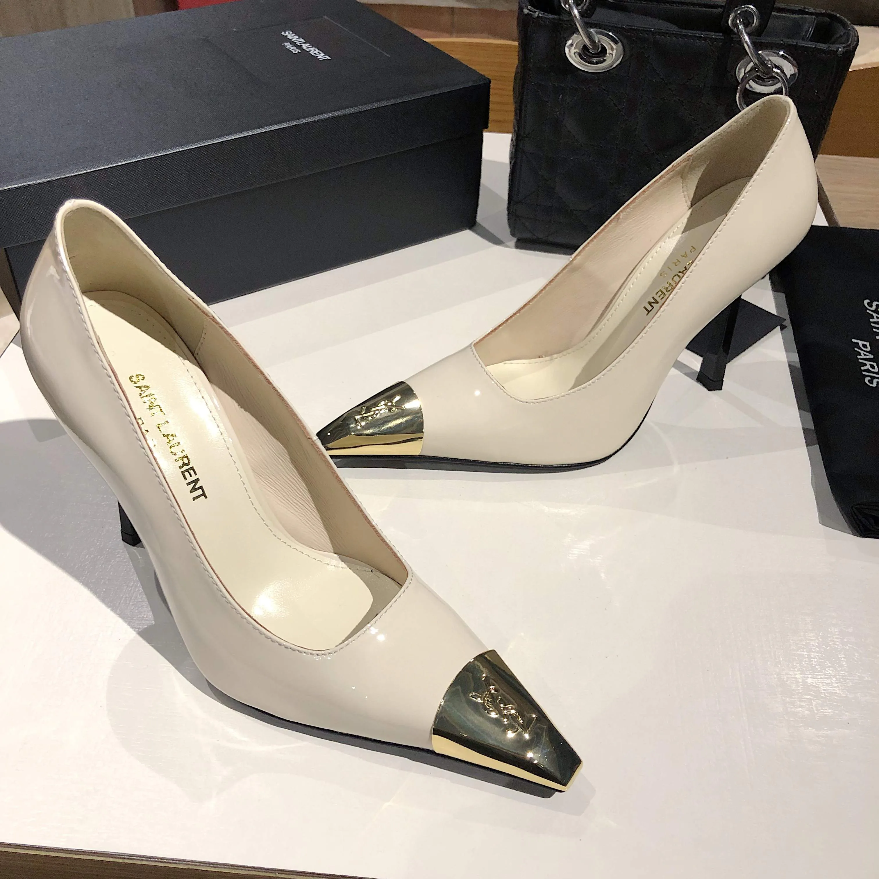 Туфли Женские Saint Laurent 11220455