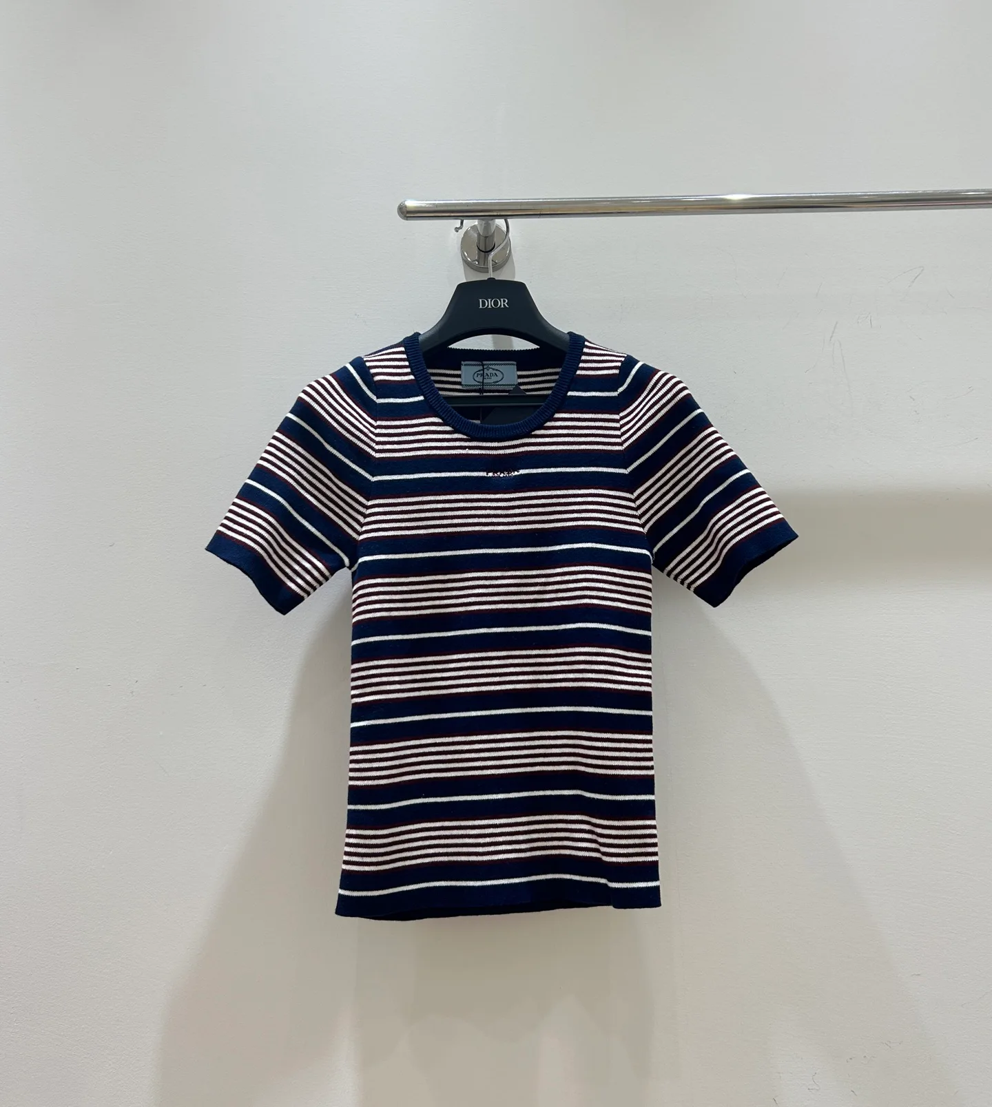 Футболки Женские Prada 8969292