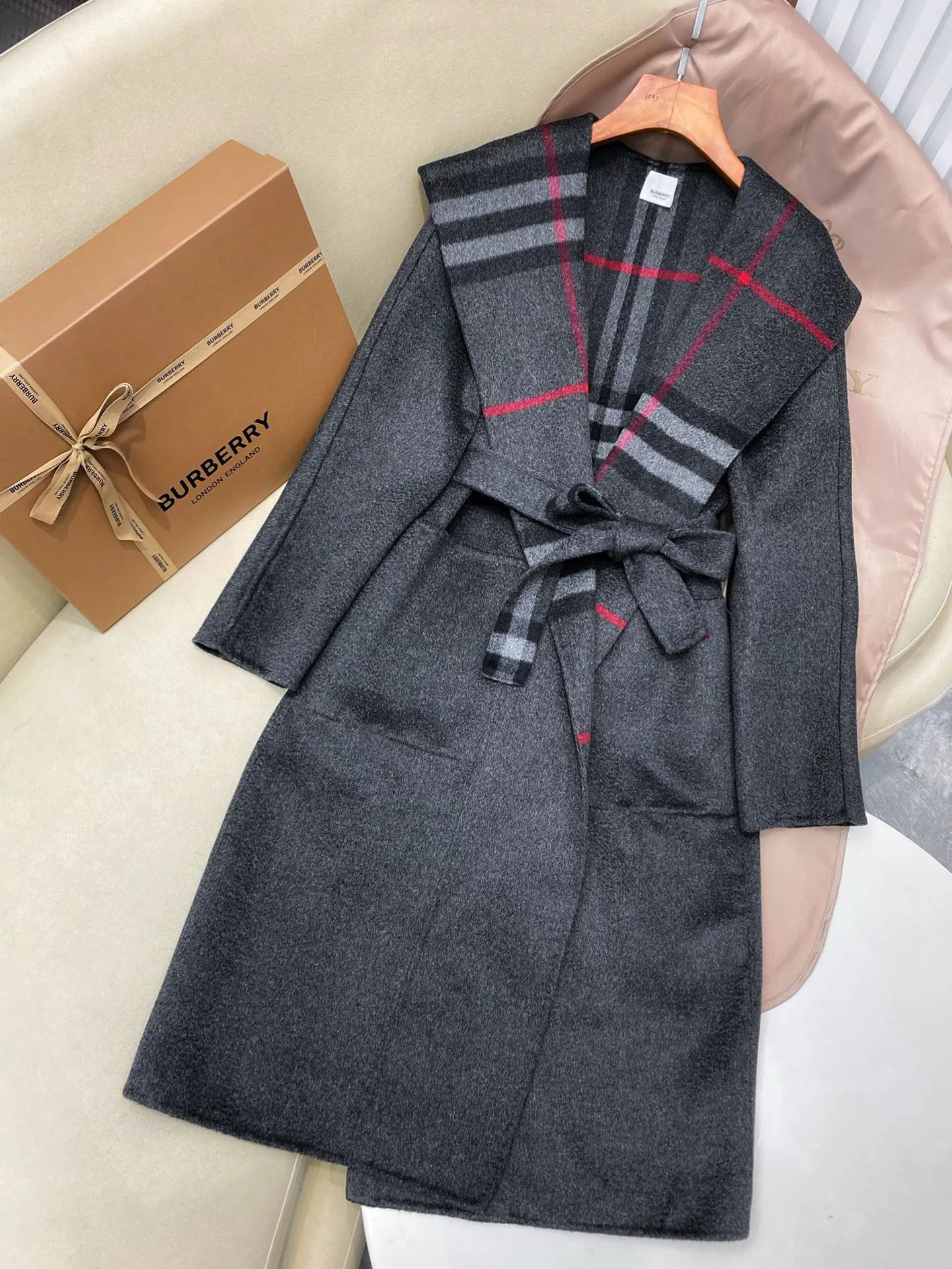 Пальто Женские Burberry 5019533