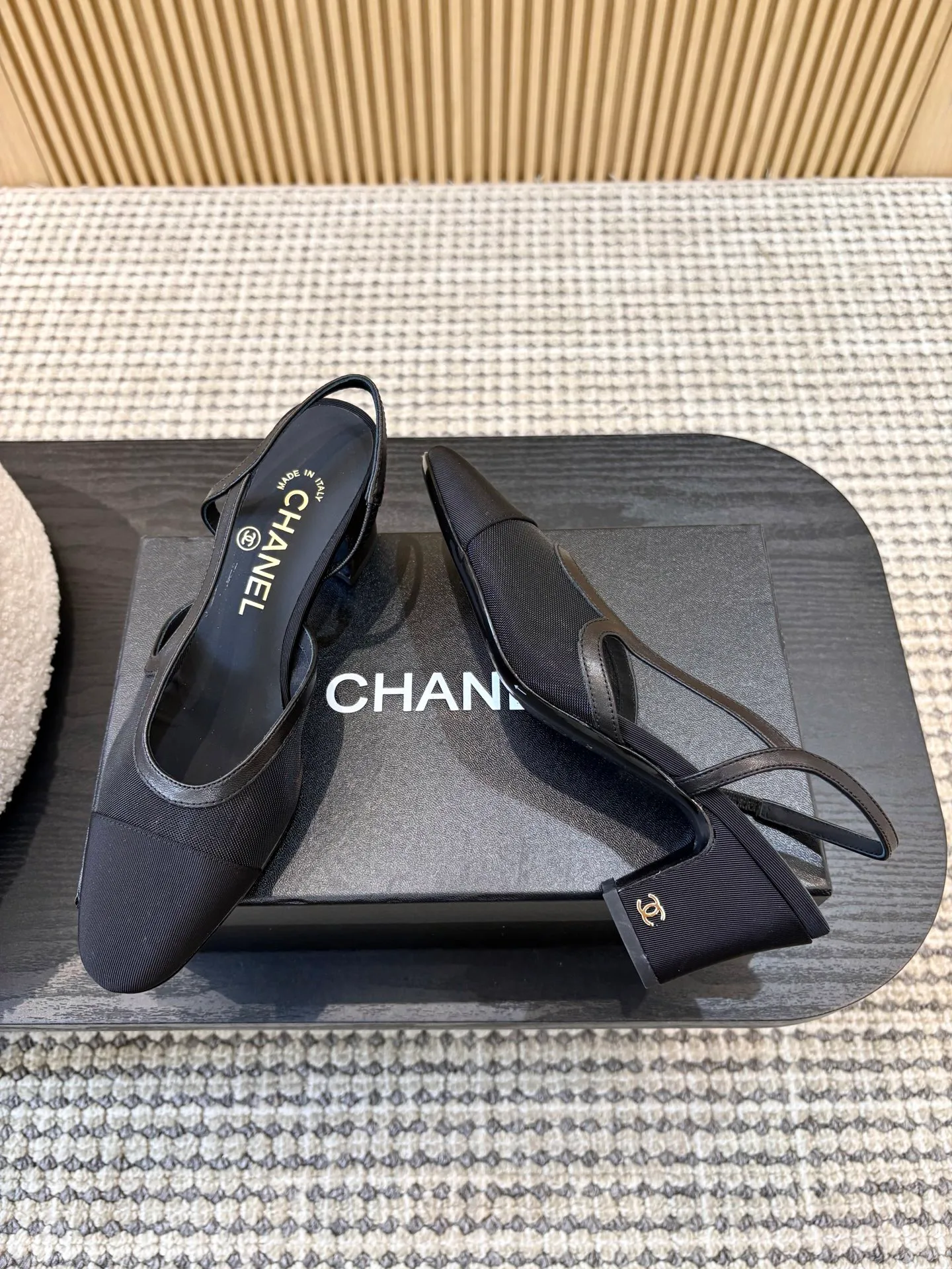 Босоножки Женские Chanel 11879214