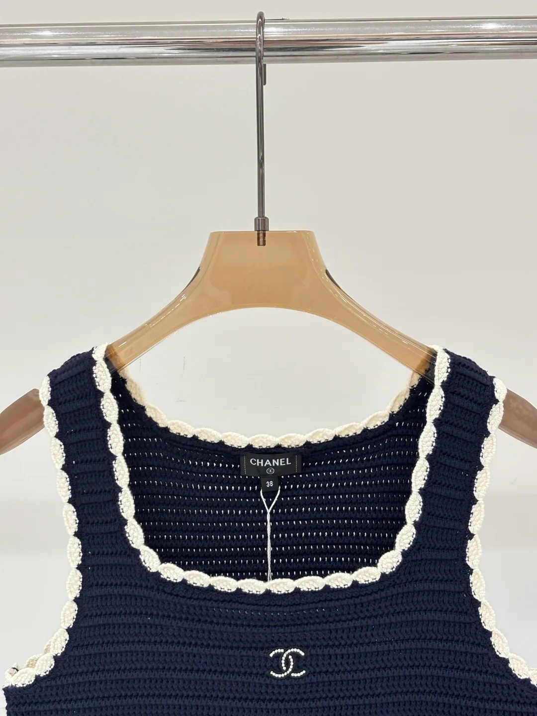 Жилеты Женские Chanel 13170020