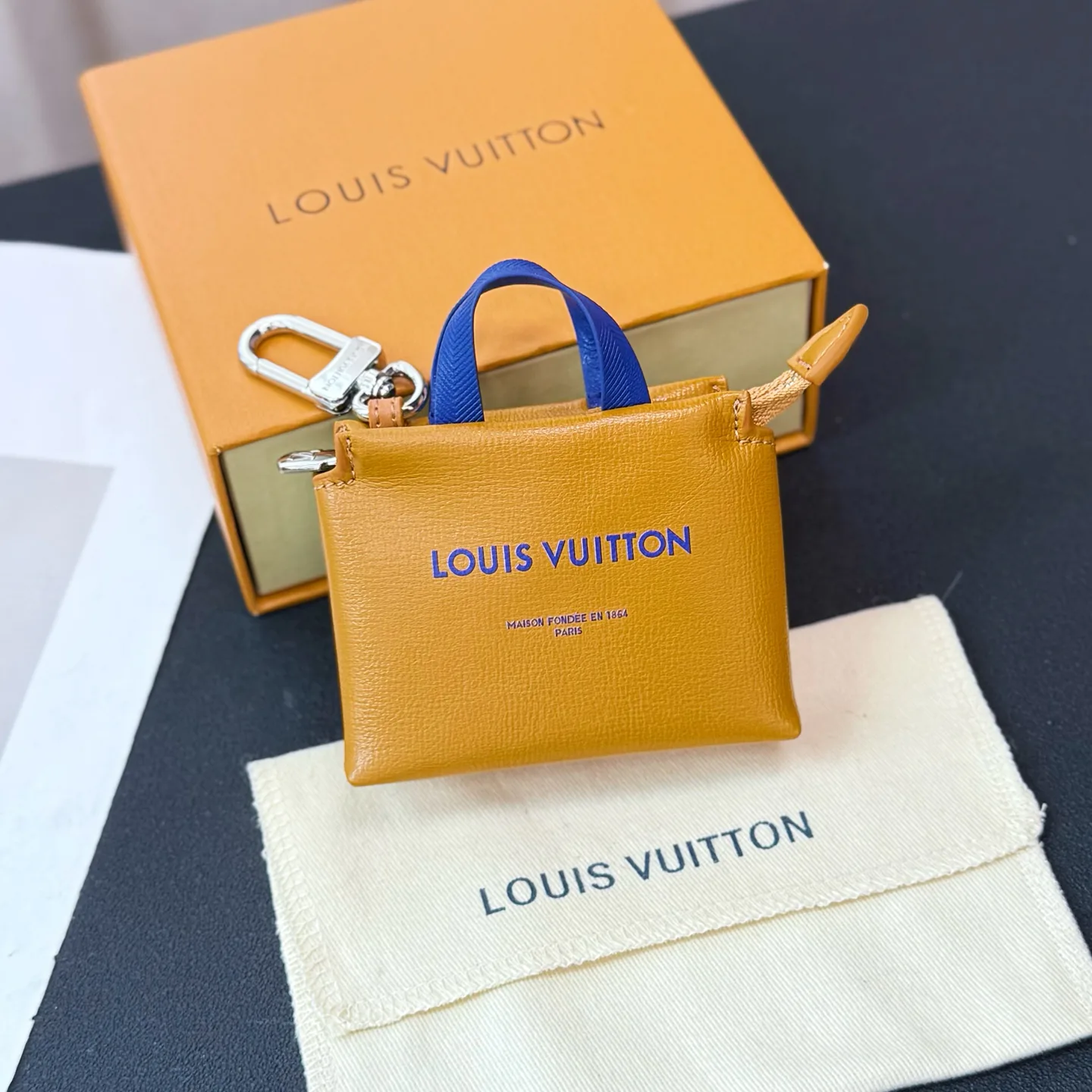 Ключницы Louis Vuitton 11568210