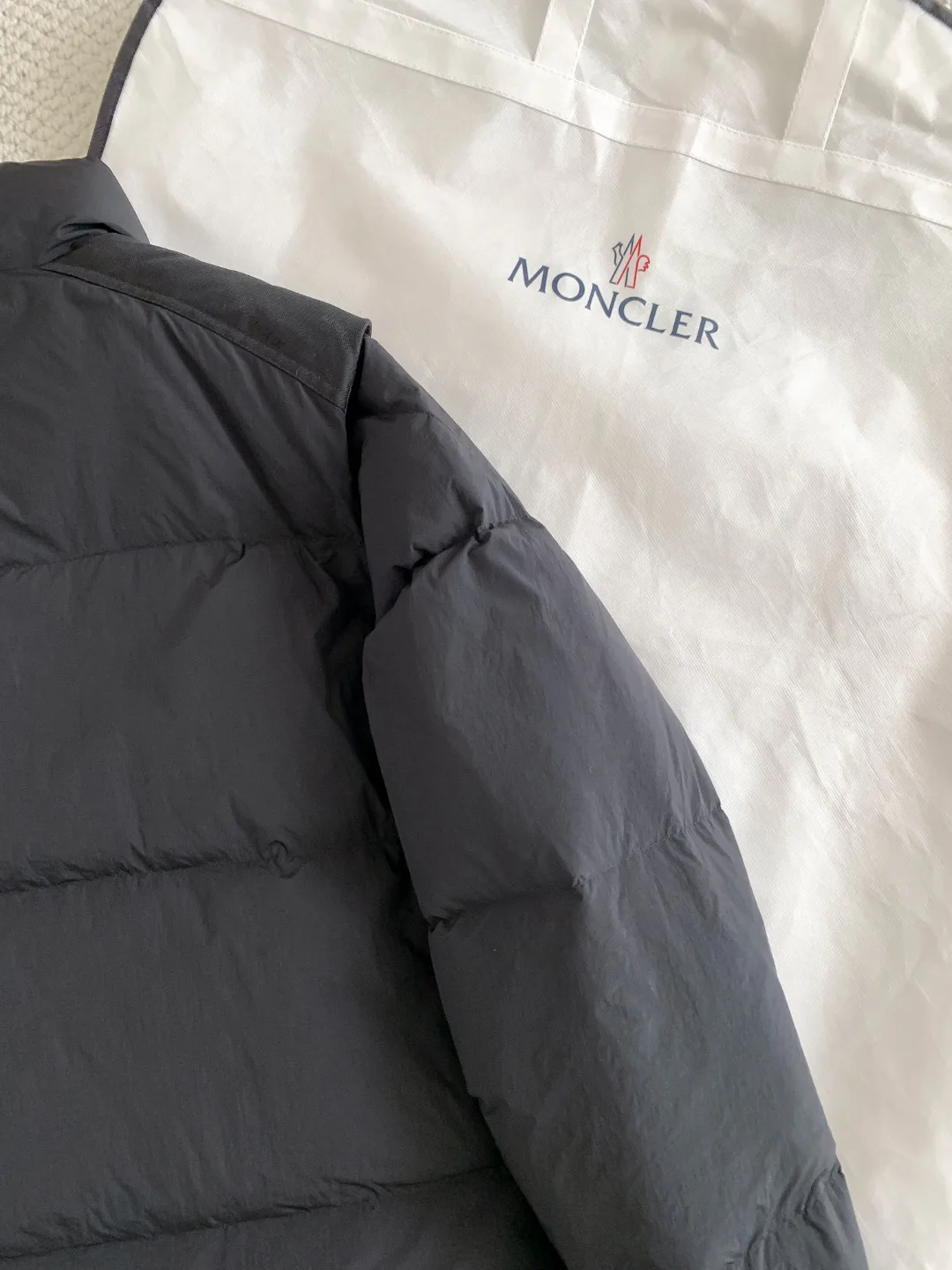 Куртки И Пуховики Мужские Moncler 723444