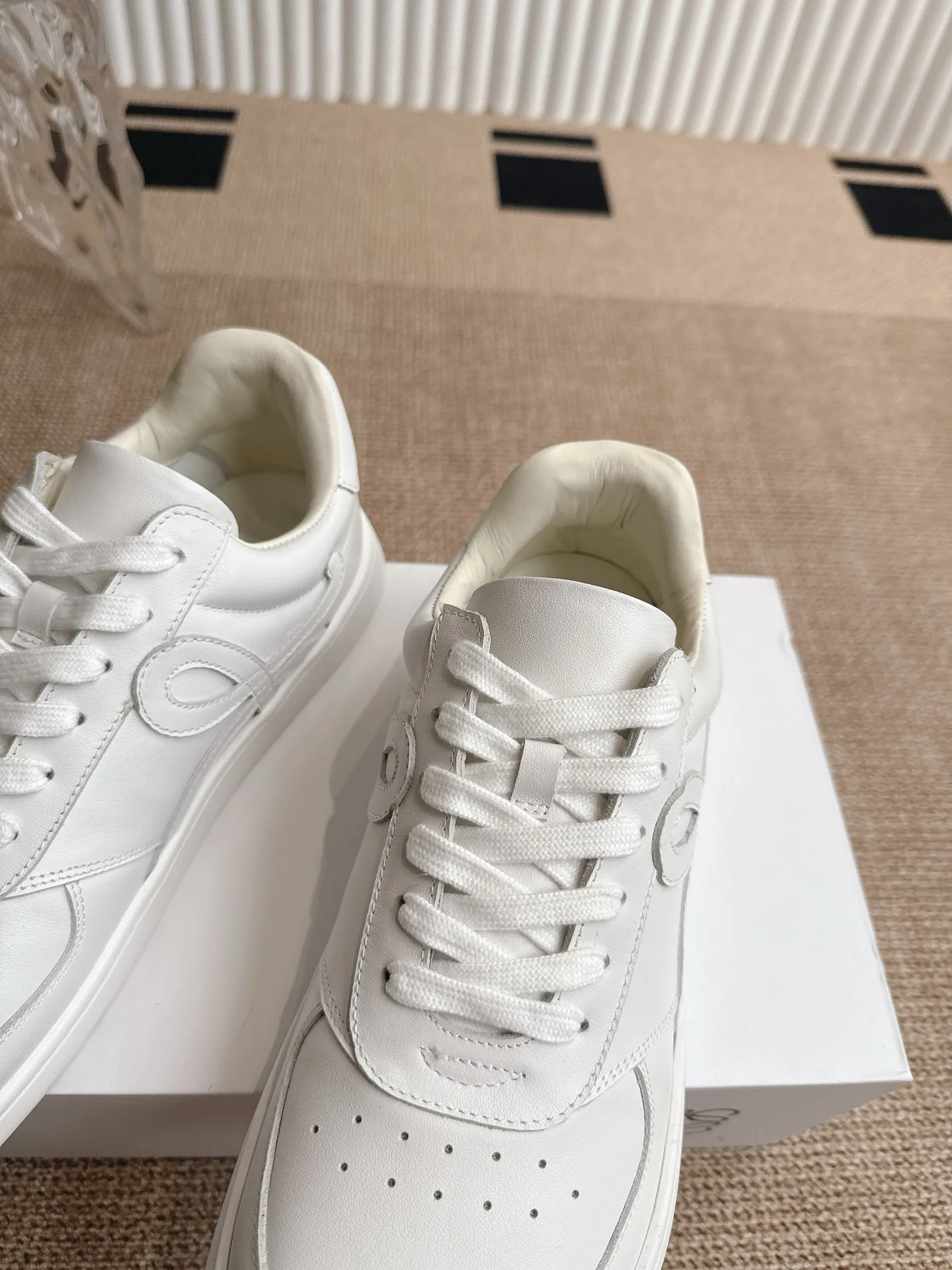 Кроссовки Женские Loewe 13080128