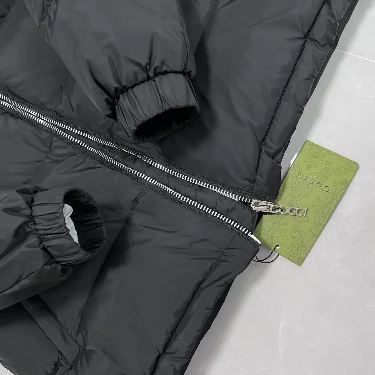 Куртки Женские Gucci 424180