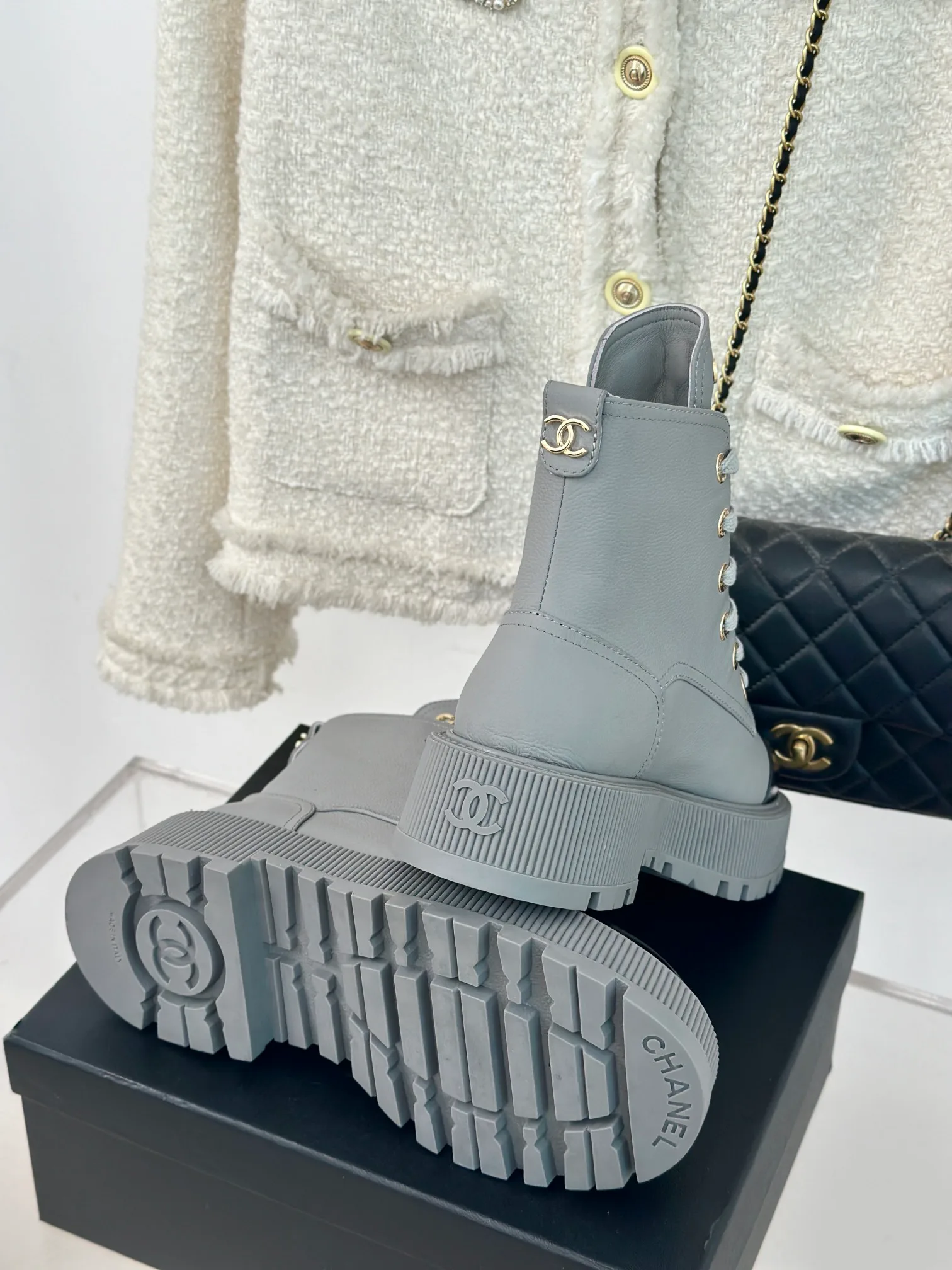 Ботинки Женские Chanel 18154359