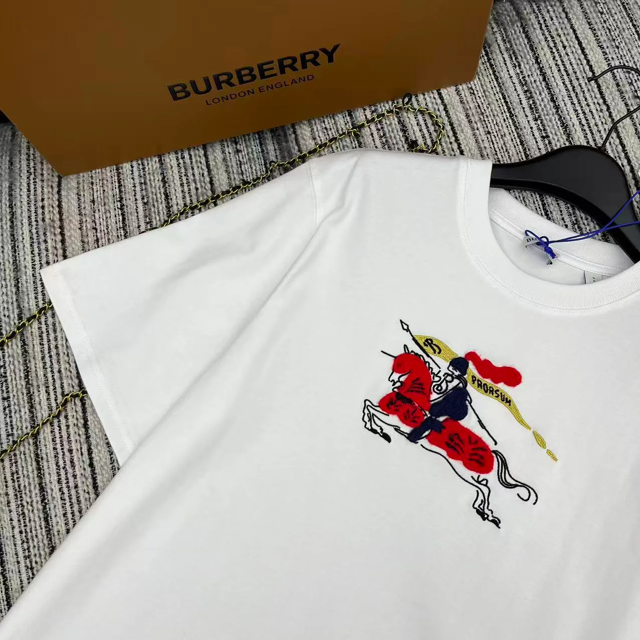 Футболки Женские Burberry 611712
