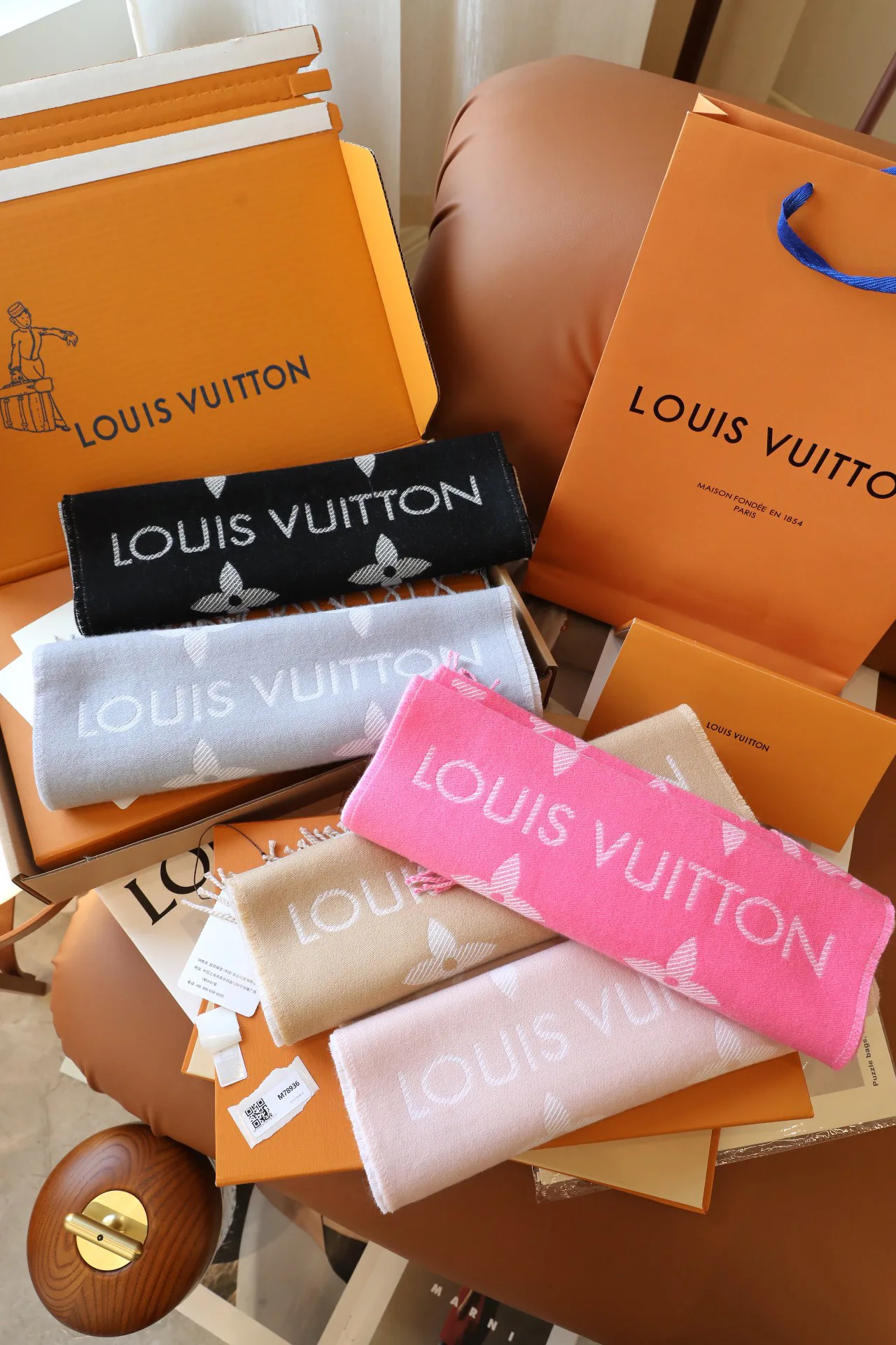 Шарфы Louis Vuitton 271799