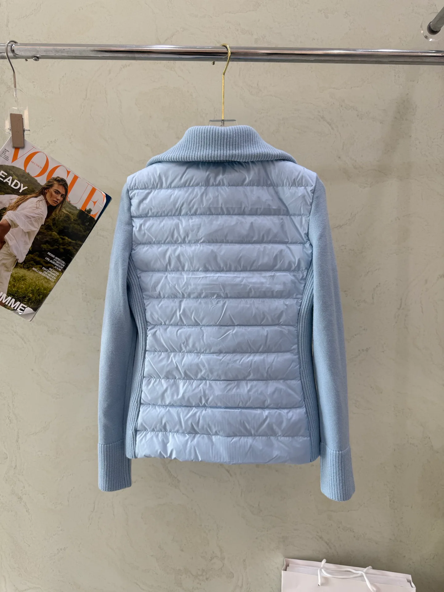 Куртки И Пуховики Женские Moncler 17918882