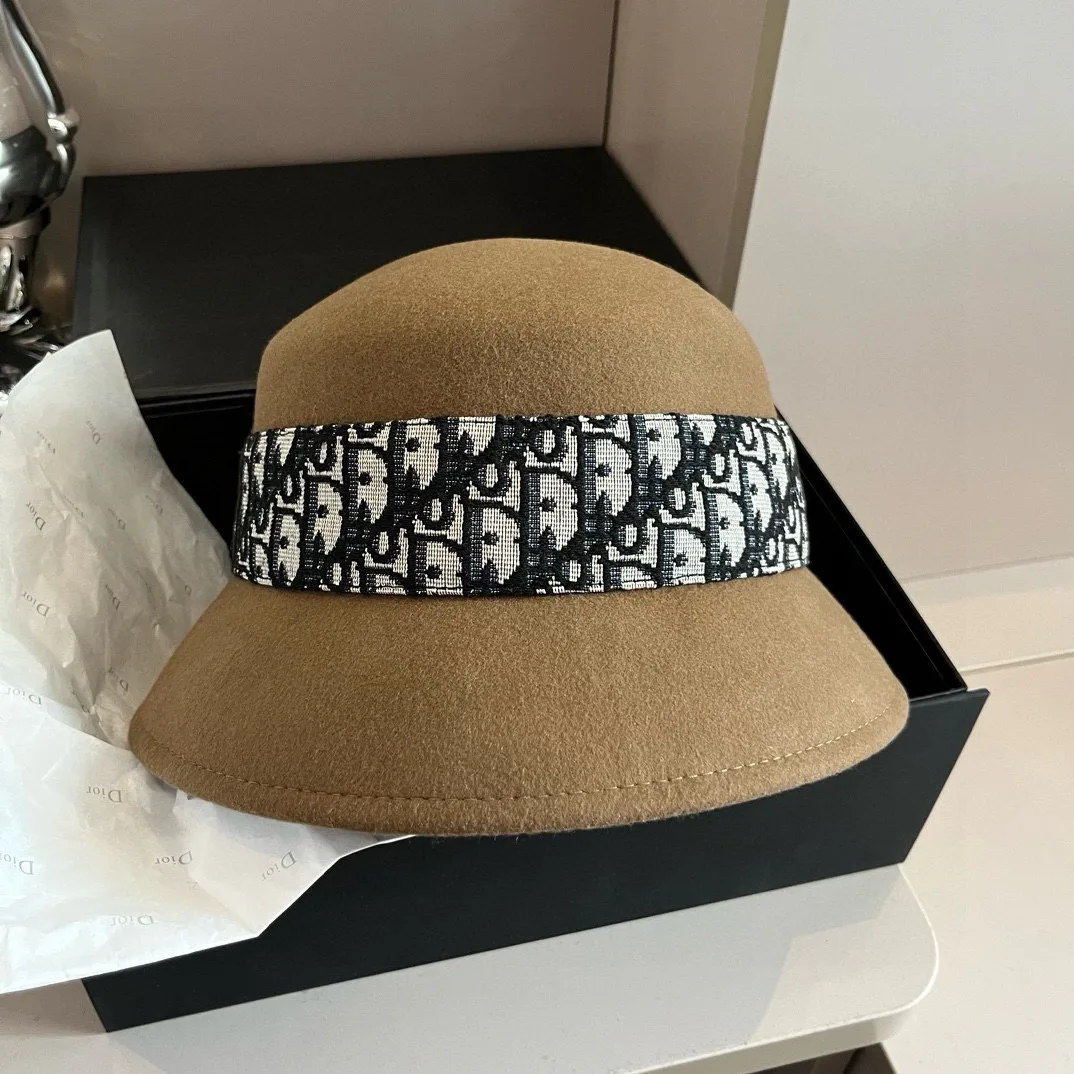 Головные Уборы Christian Dior 5408