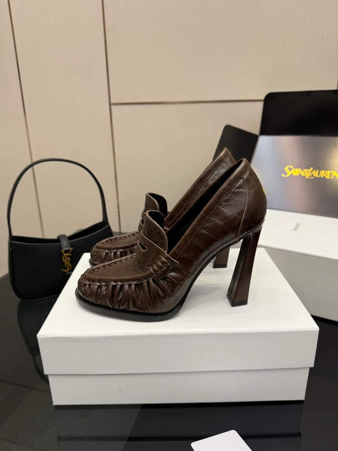 Туфли Женские Saint Laurent 1091951