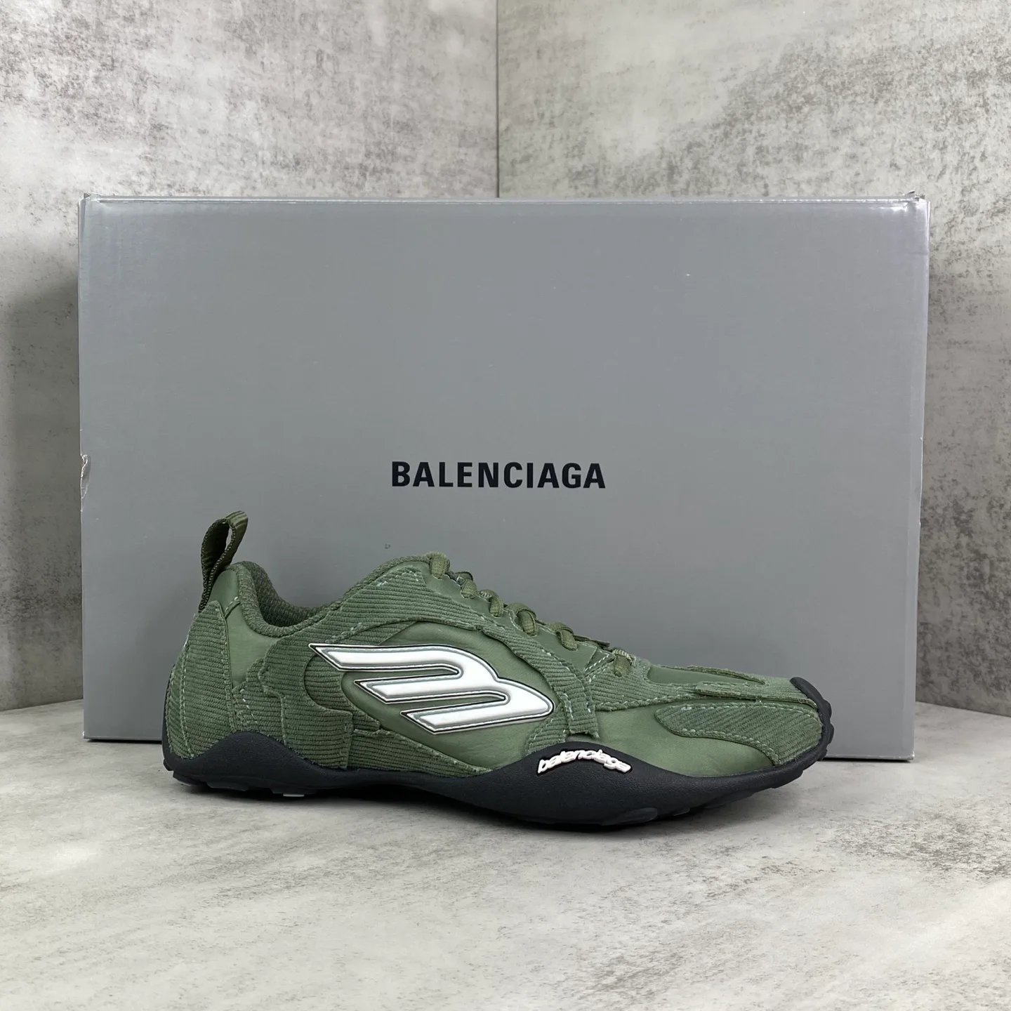 Кроссовки Женские Balenciaga 11216161