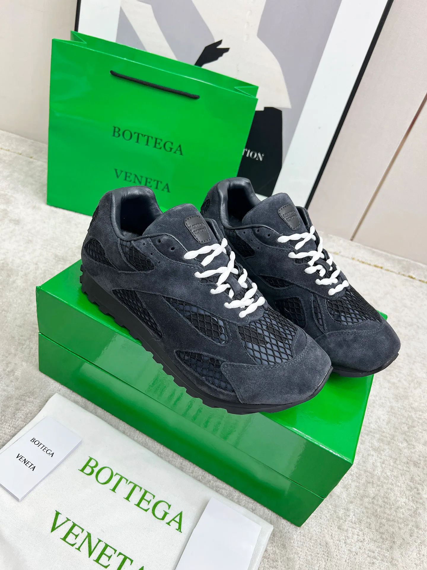 Кроссовки Женские Bottega Veneta 11019194